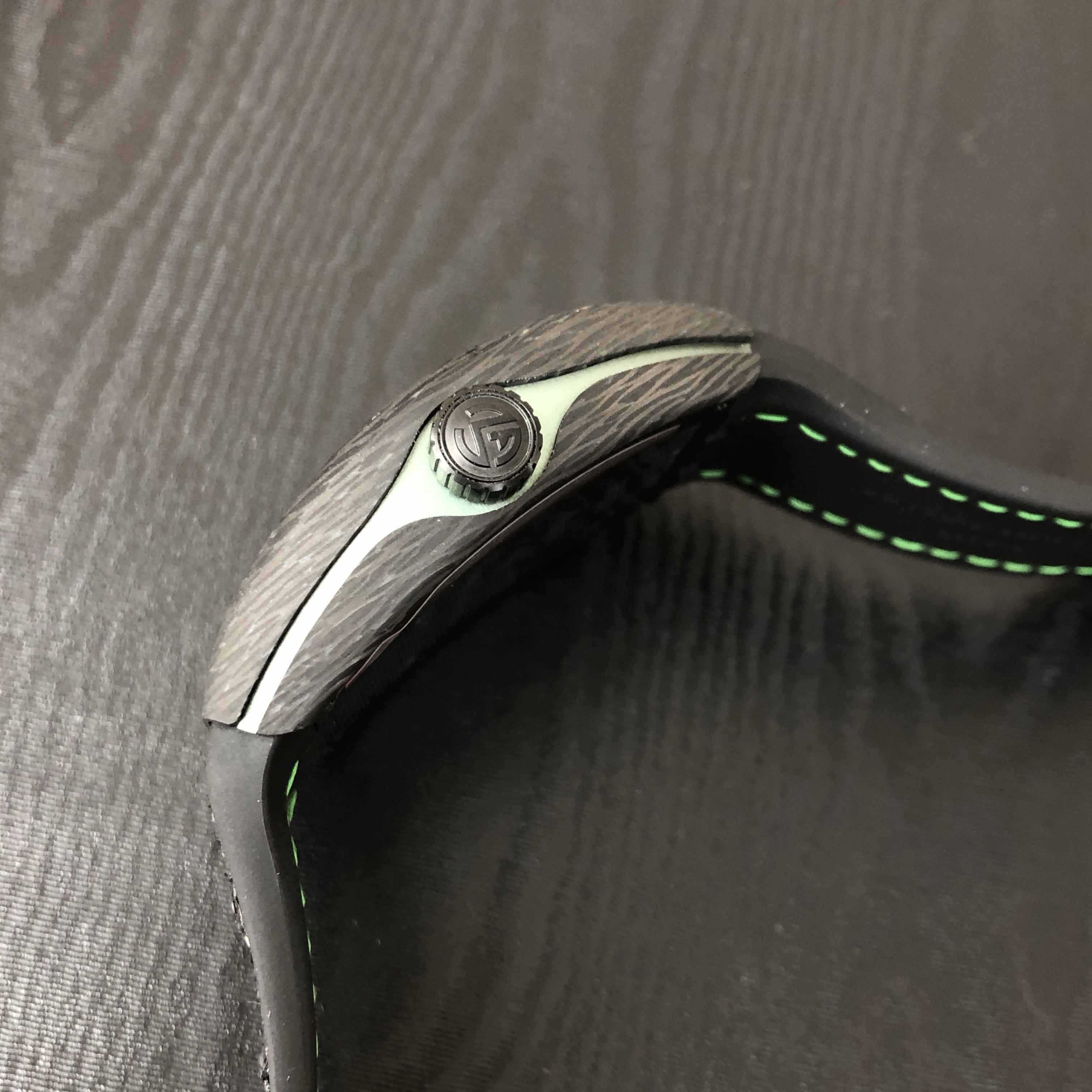 Franck Muller V 45 SC DT KRYPTON (CARBON.VE)  6