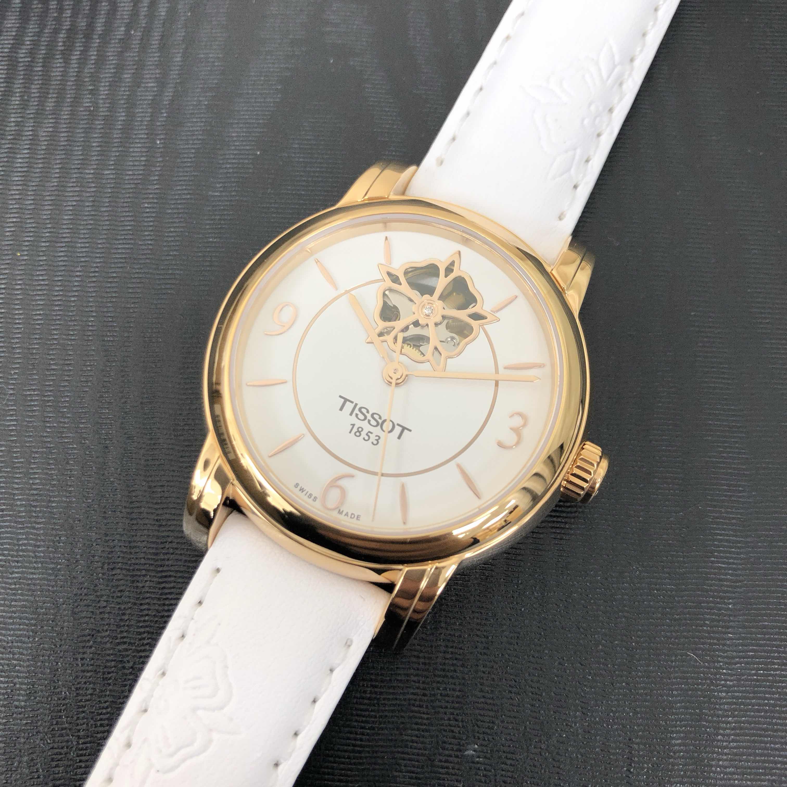 Tissot T050.207.37.017.04 6
