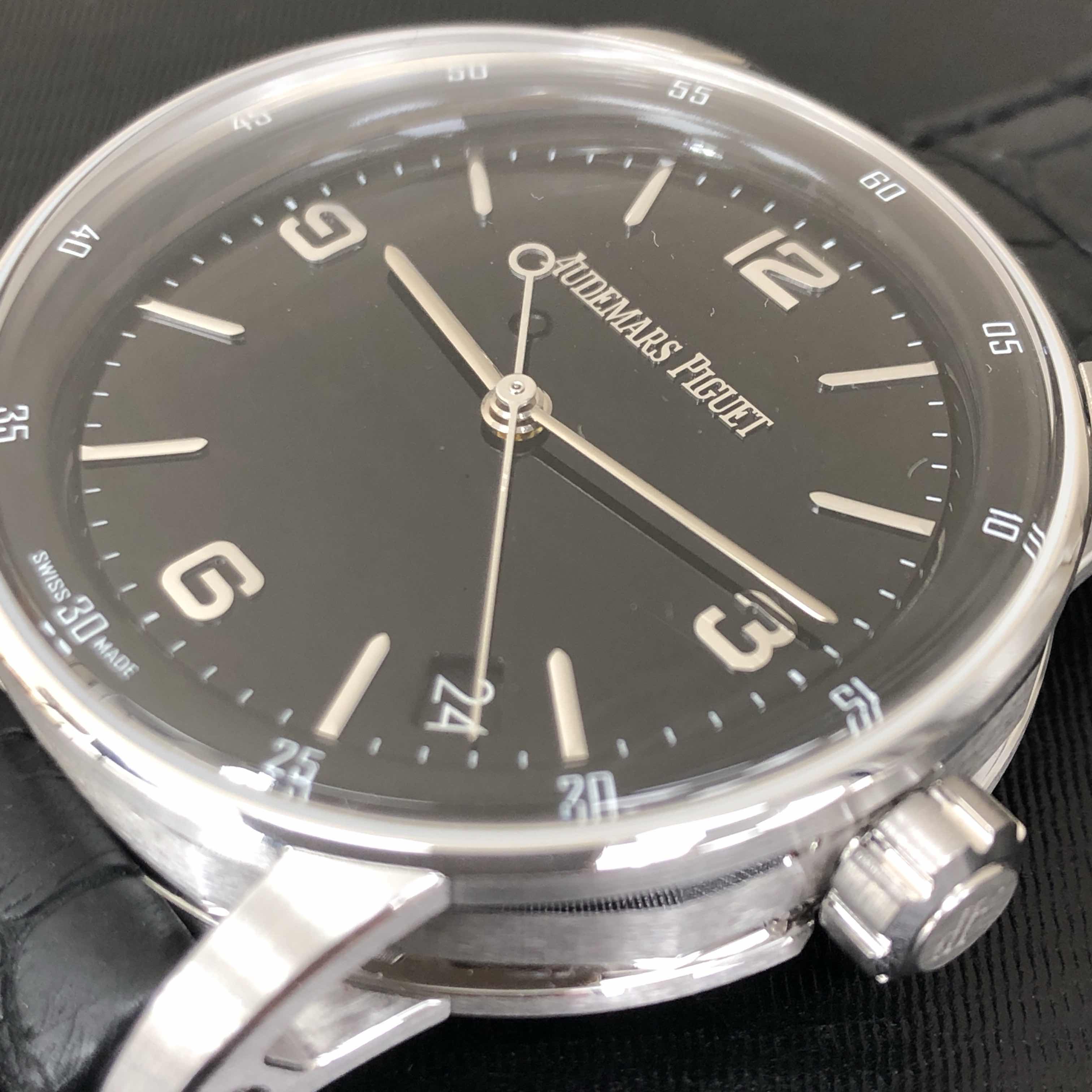 Audemars Piguet 15210BC.OO.A002CR.01  6