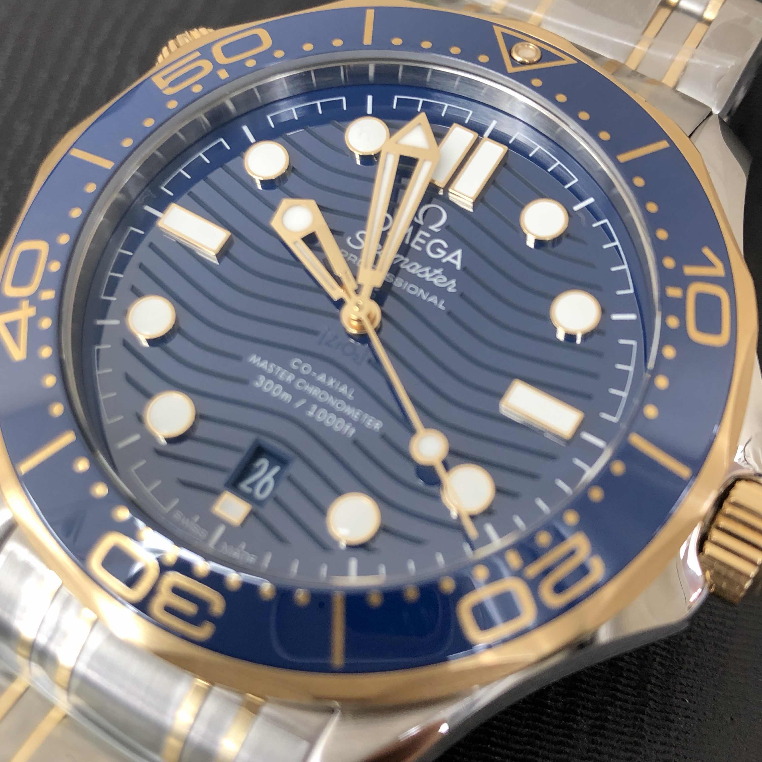 Omega 210.20.42.20.03.001 6