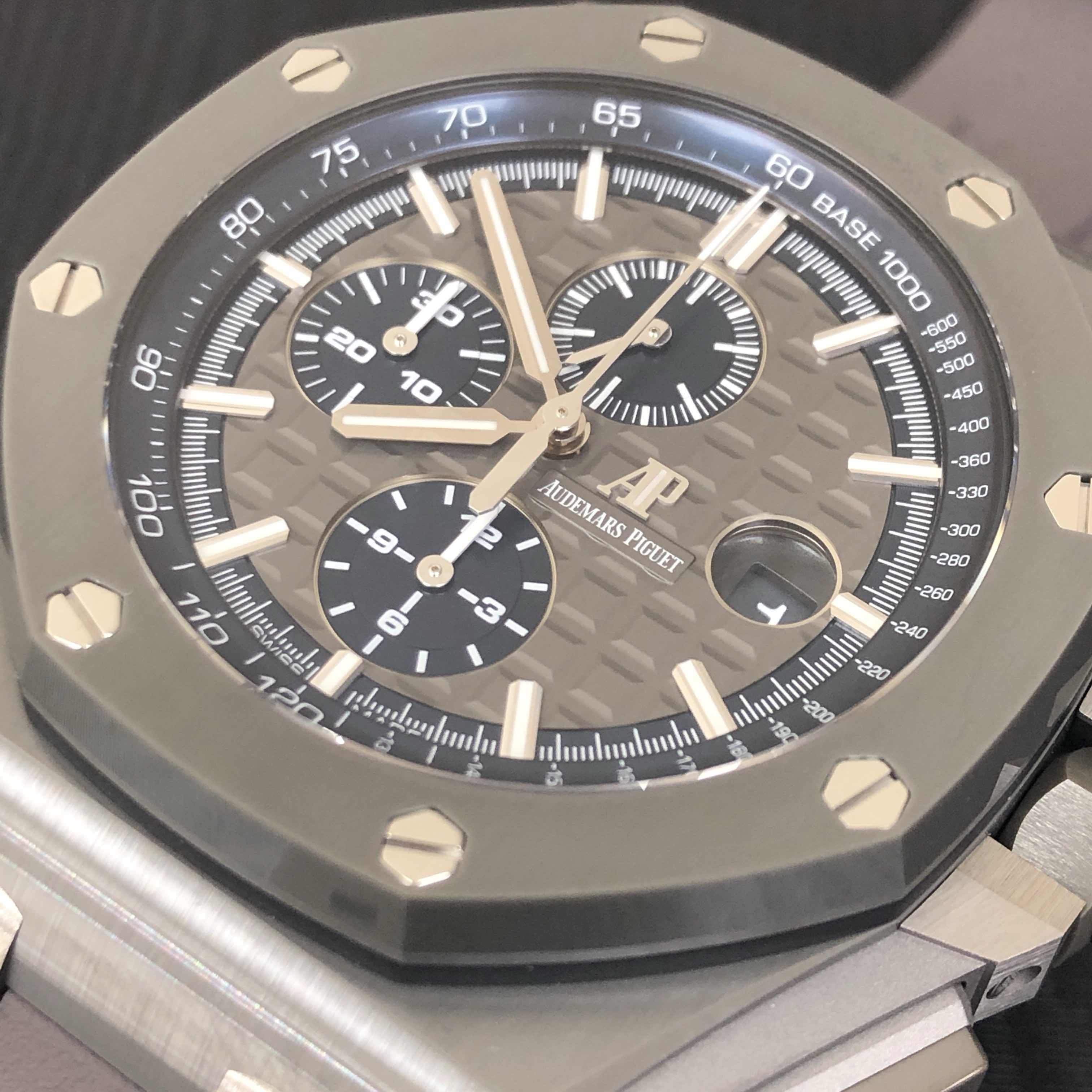 Audemars Piguet 26405CG.OO.A004CA.01 6