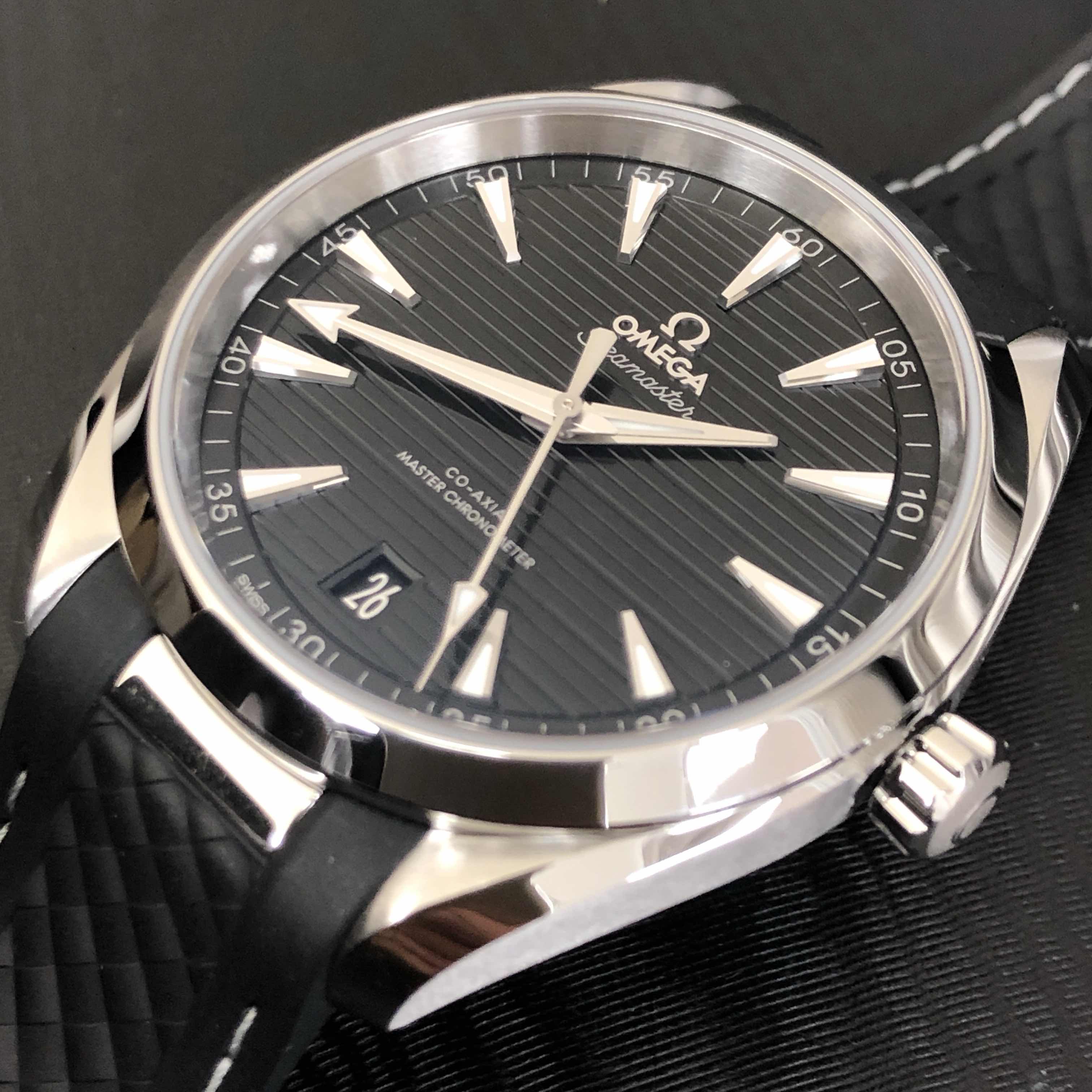 Omega 220.12.41.21.01.001 6