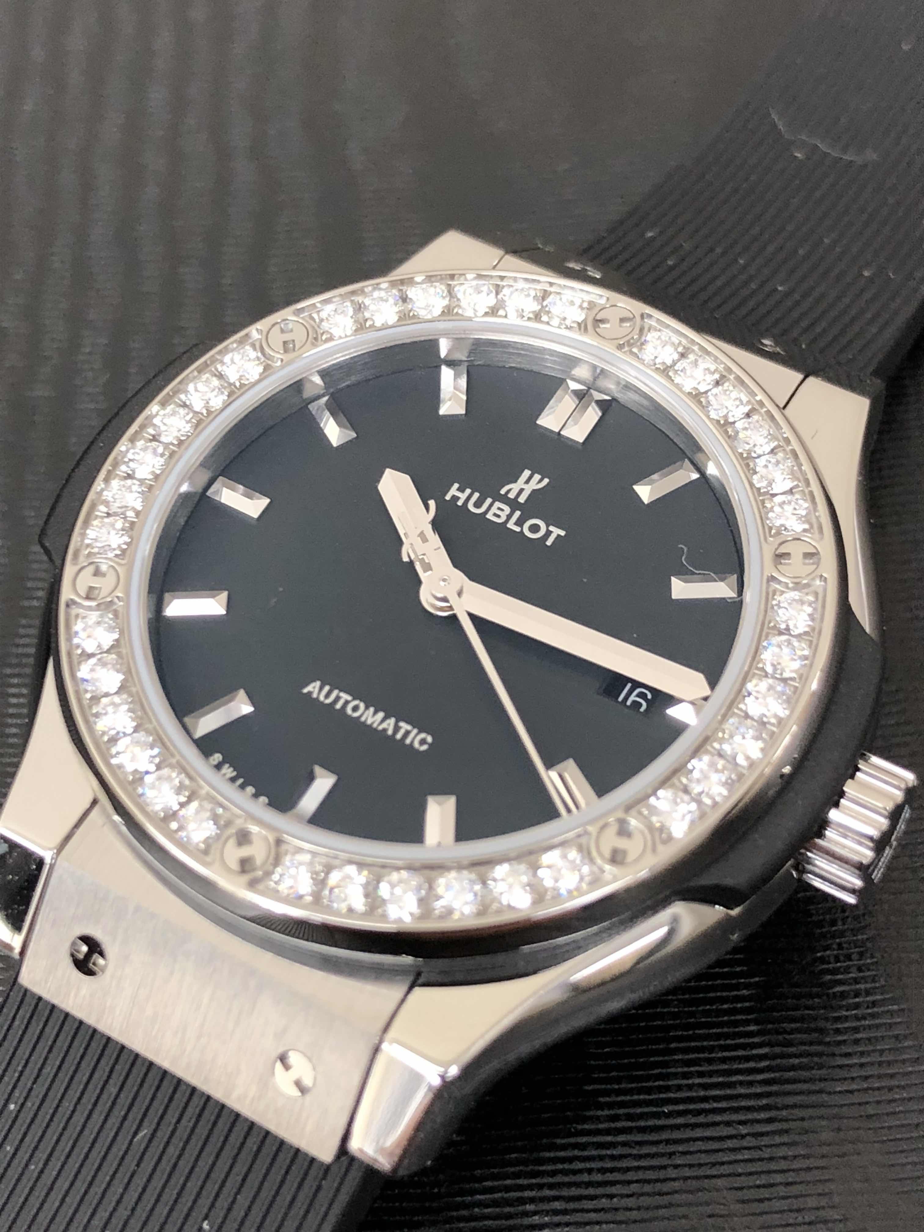 Hublot 582.NX.1170.RX.1204 6