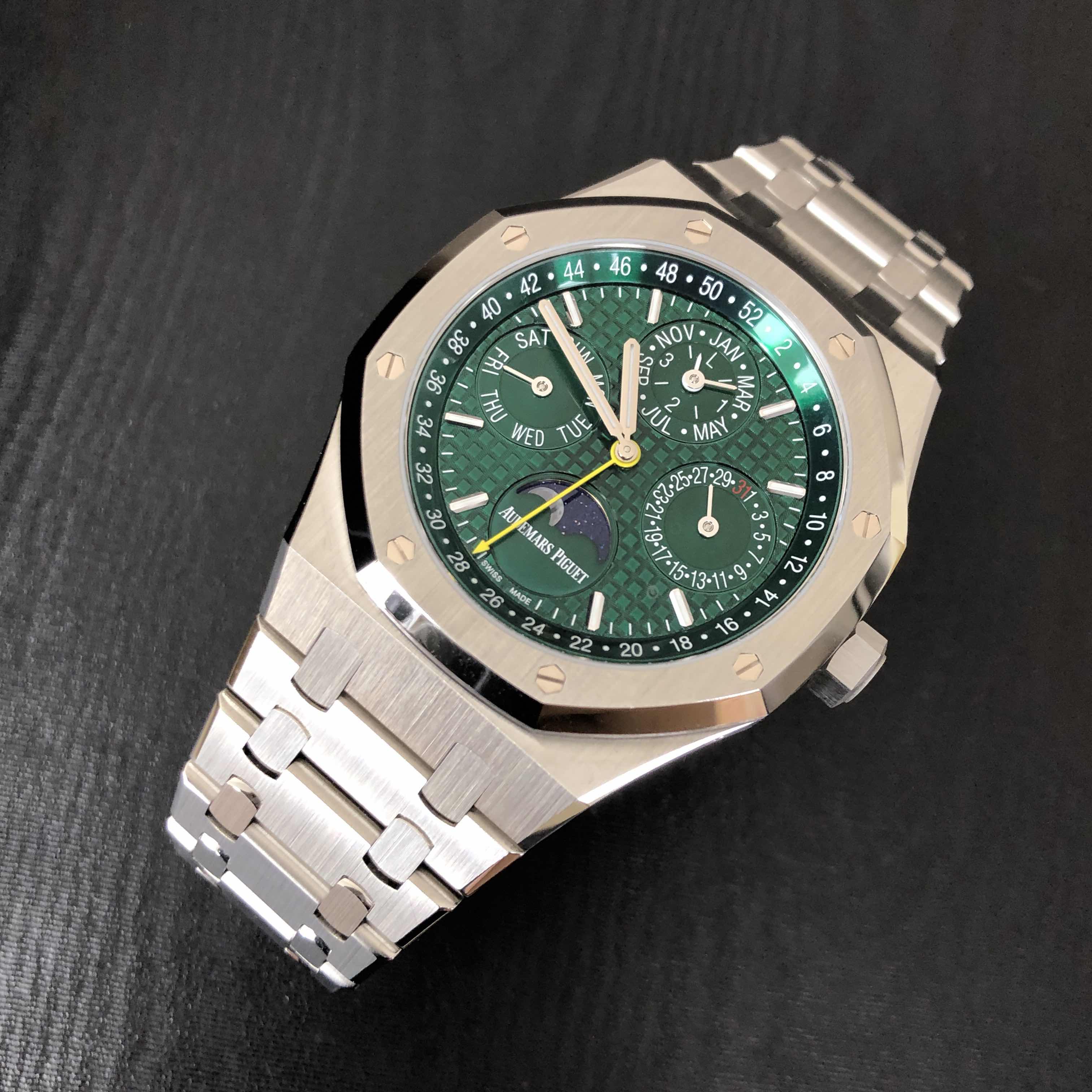 Audemars Piguet 26606ST.OO.1220ST.01  6