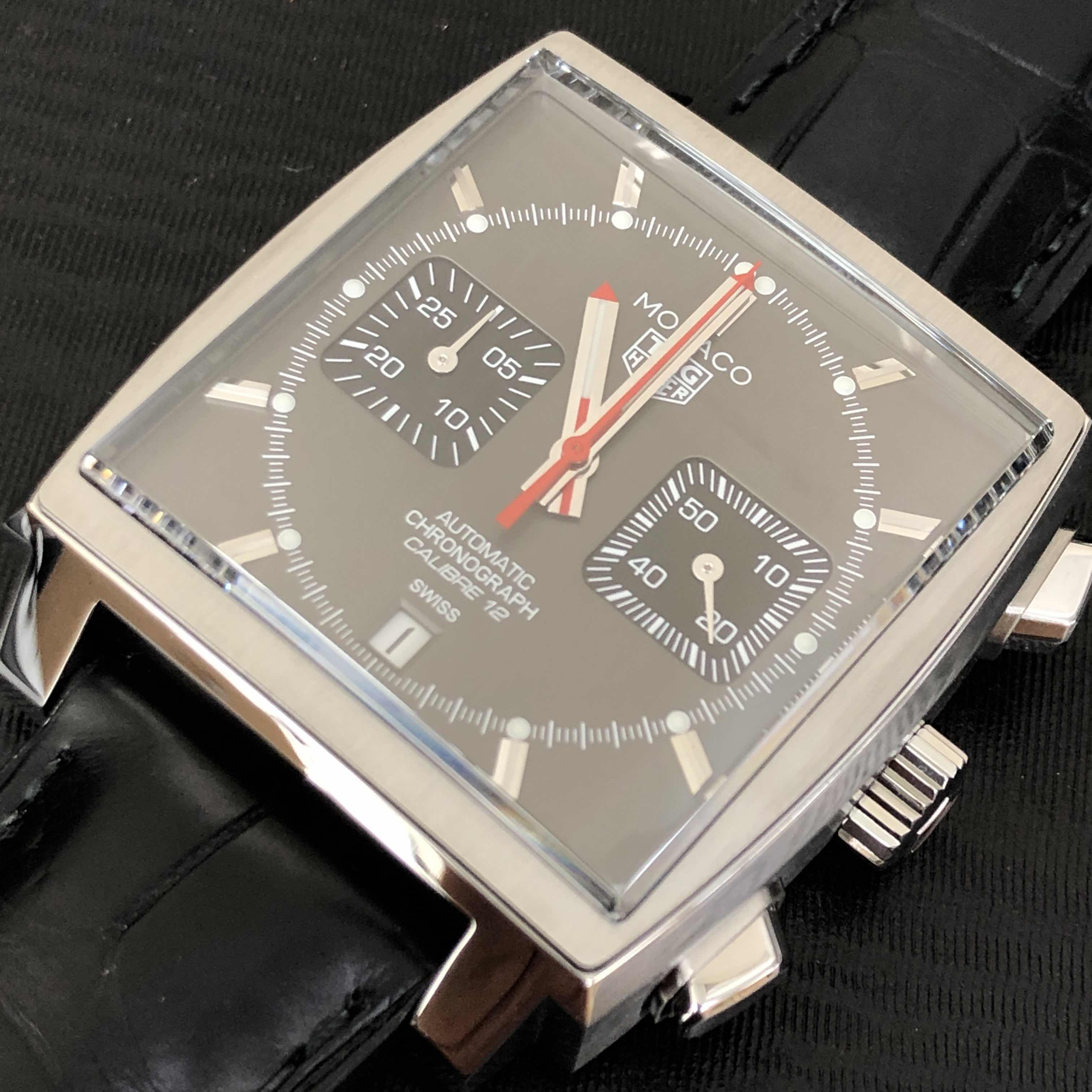 Tag Heuer CAW211J-FC6476  6