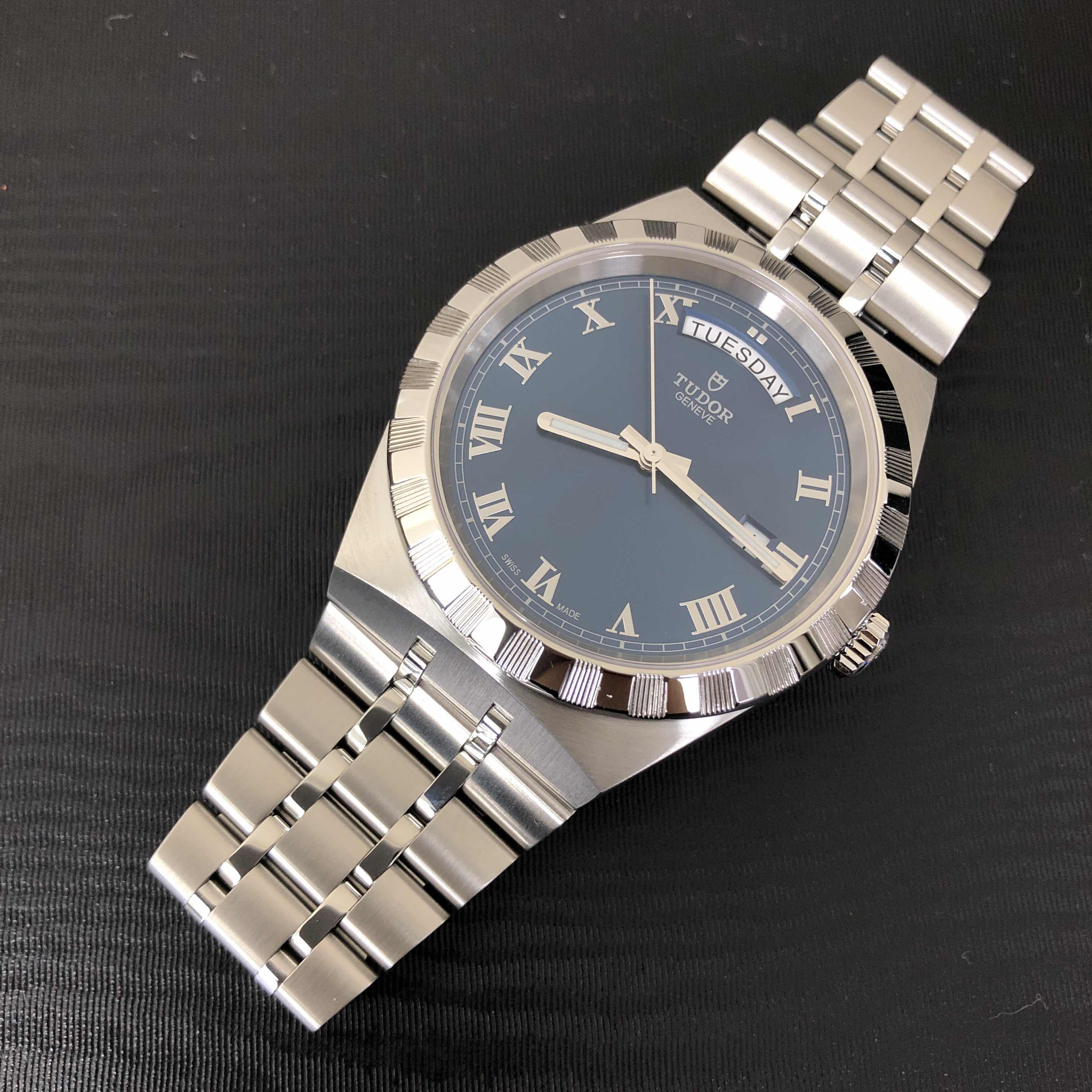 Tudor 28600-91060-BLUE 6