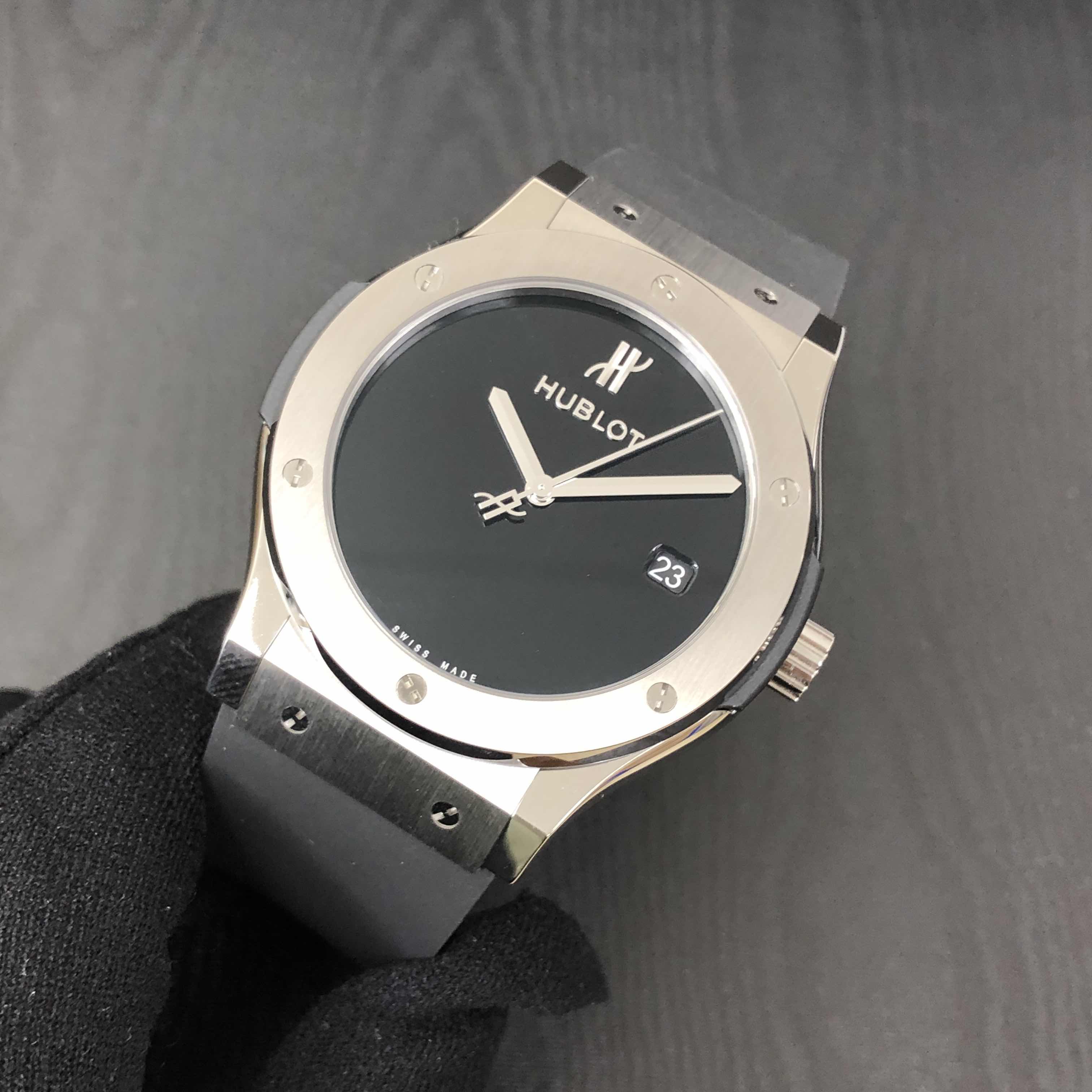 Hublot 511.NX.1270.RX.MDM40 6