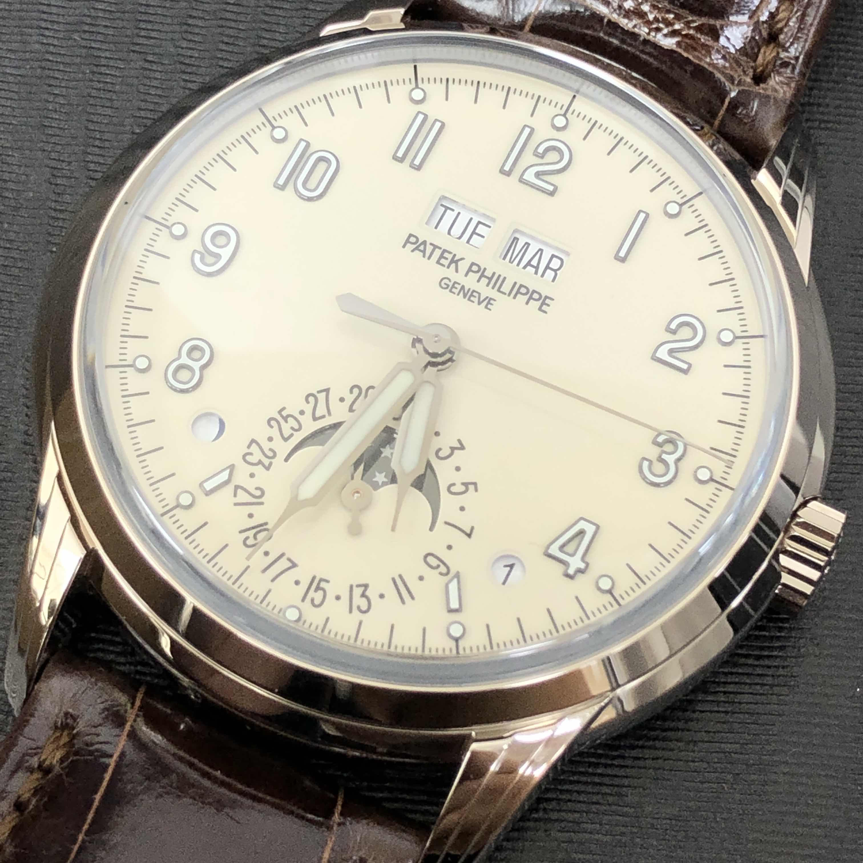 Patek Philippe 5320G-001 6