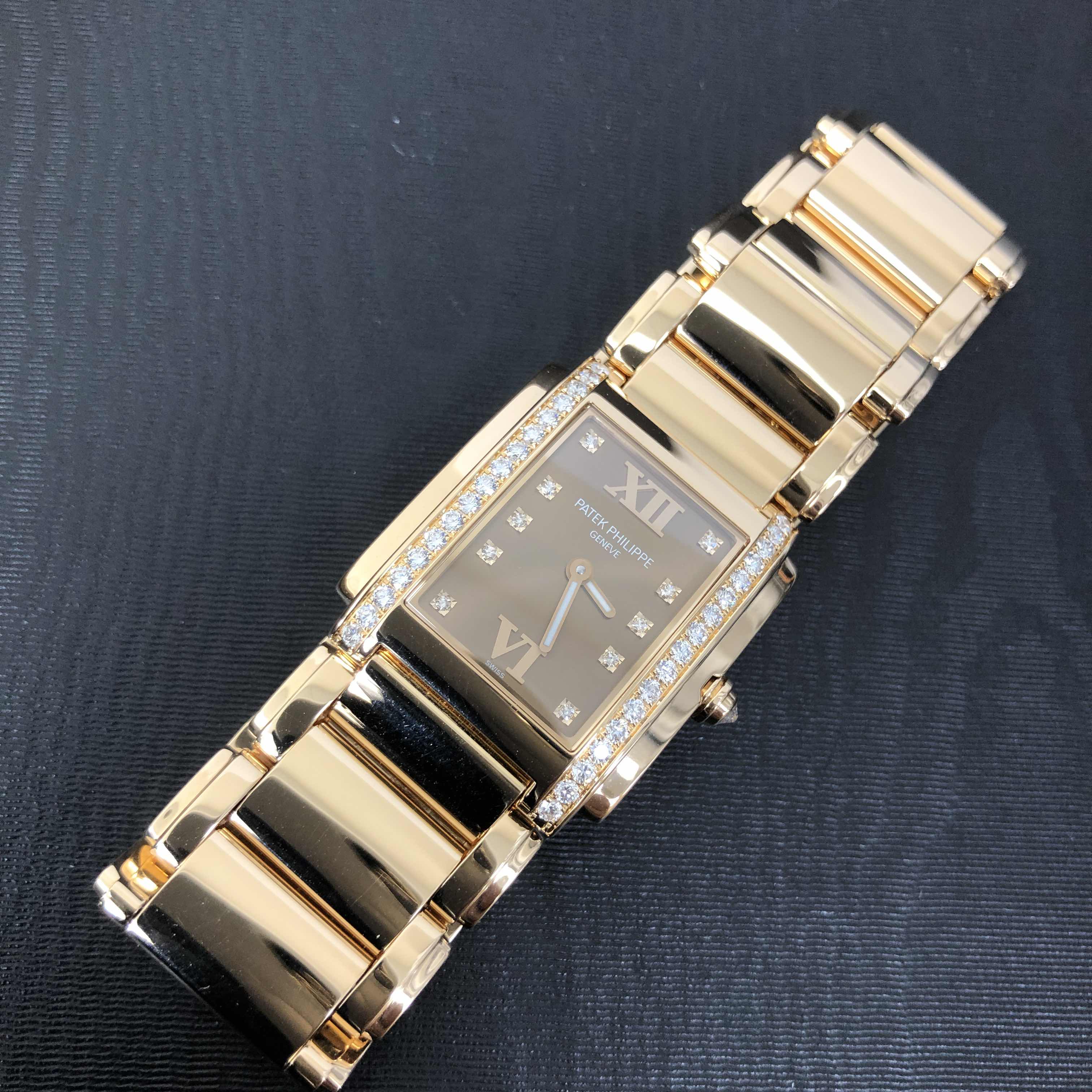 Patek Philippe 4910/11R-010 6