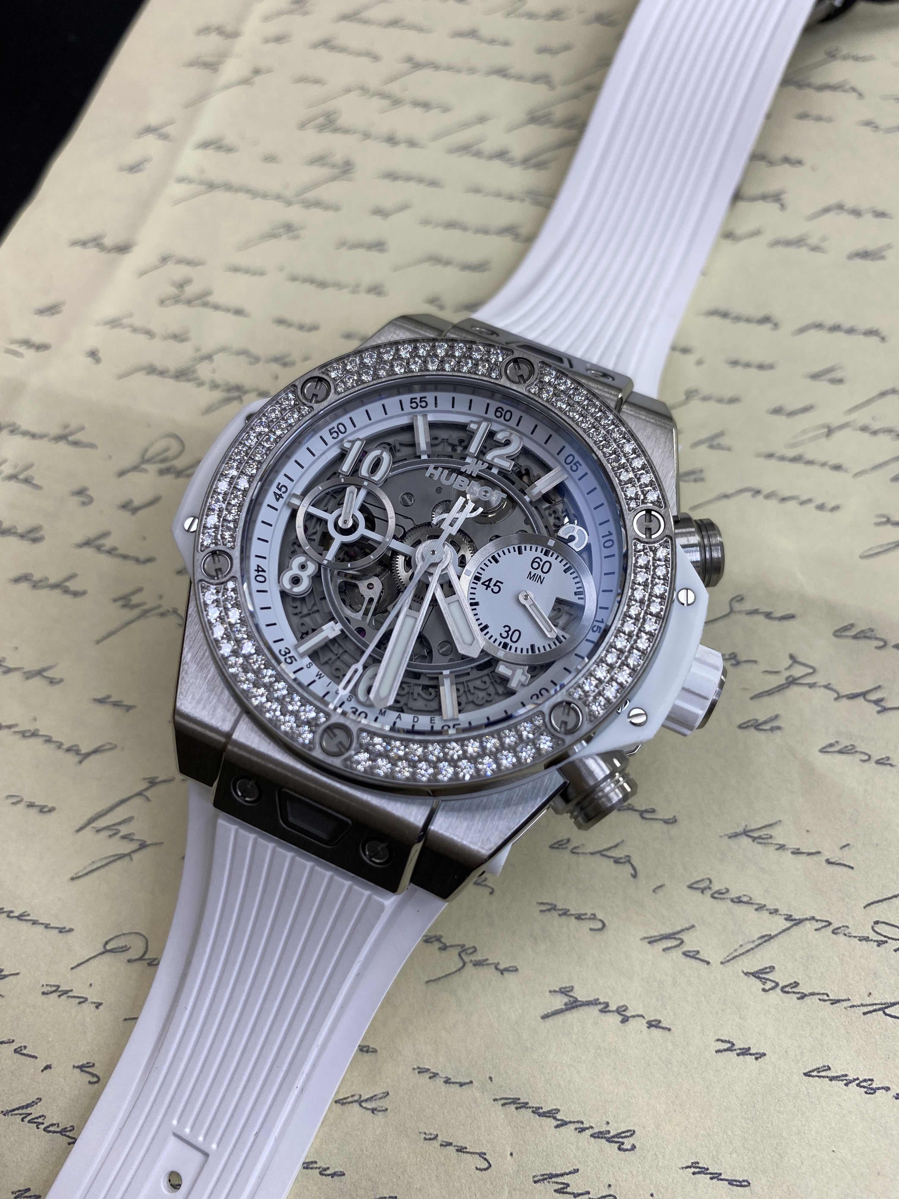 Hublot 441.NE.2011.RW.1104 6