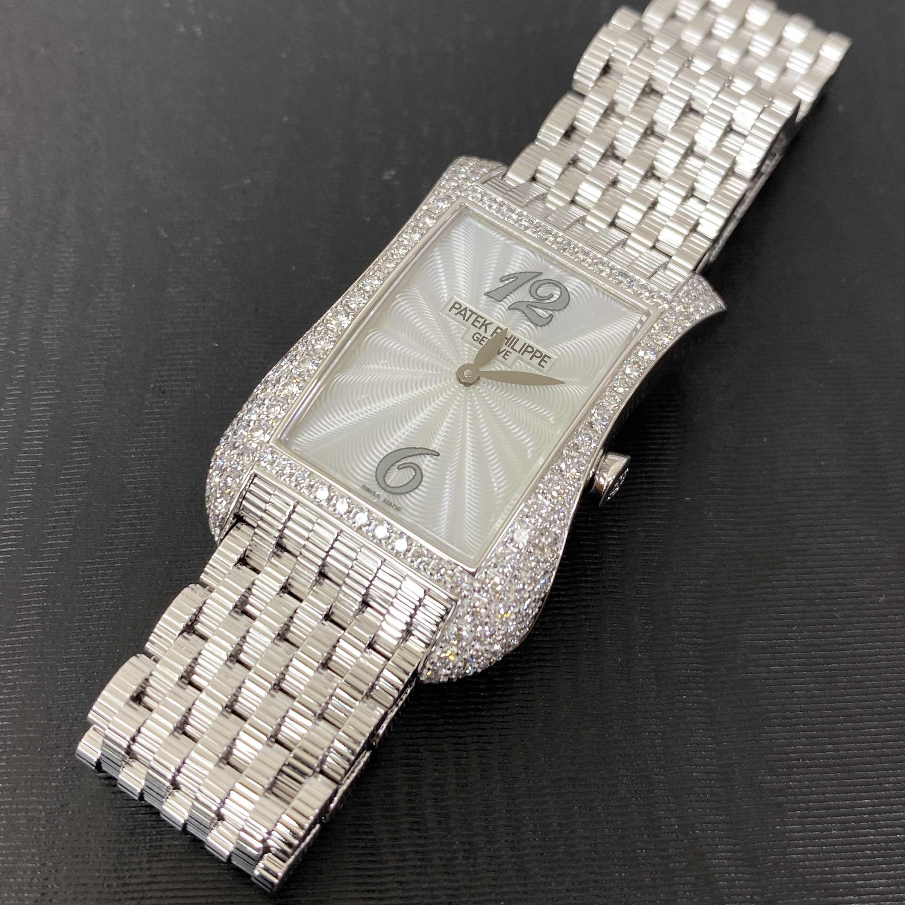 Patek Philippe 4972/1G-001 6