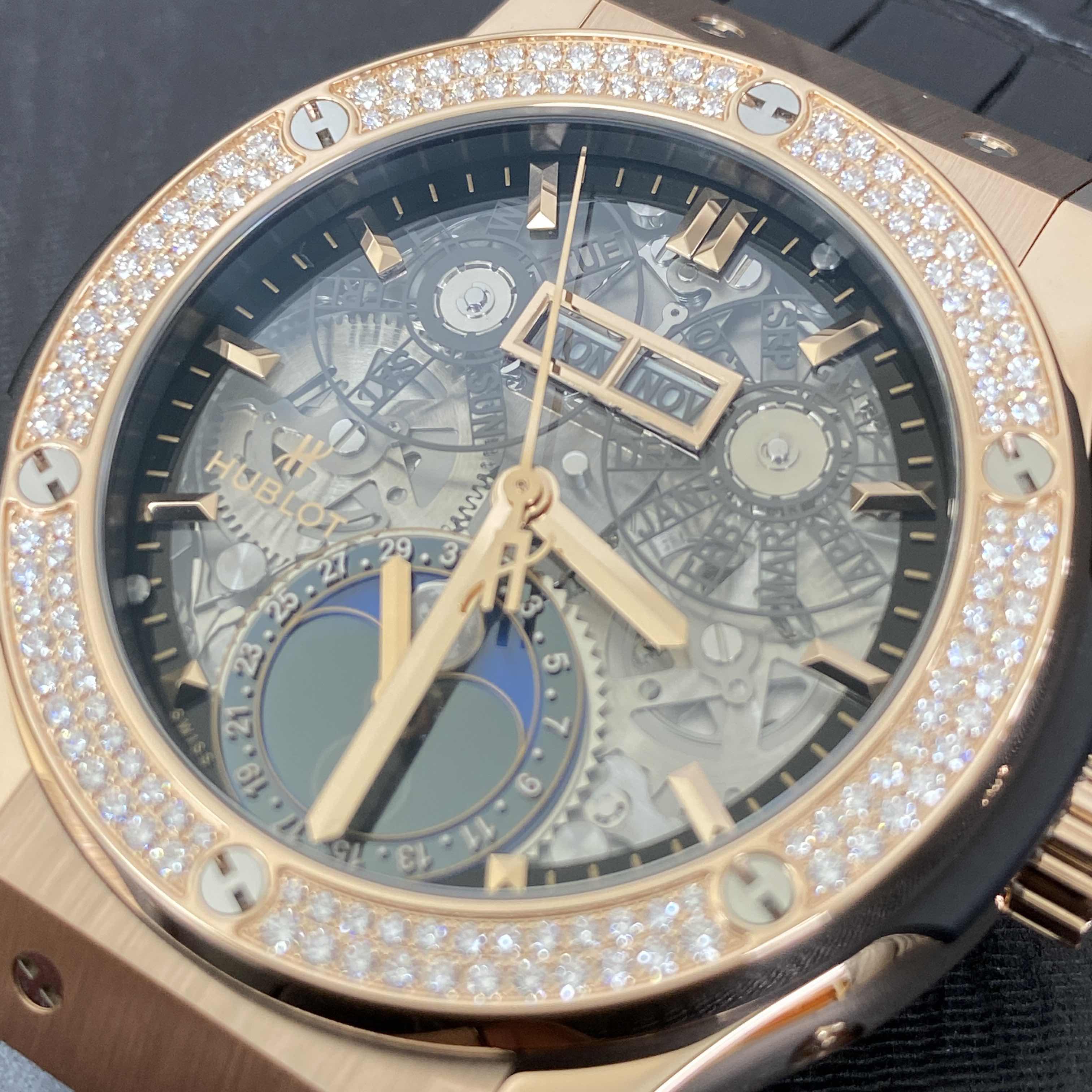 Hublot 547.OX.0180.LR.1104 6