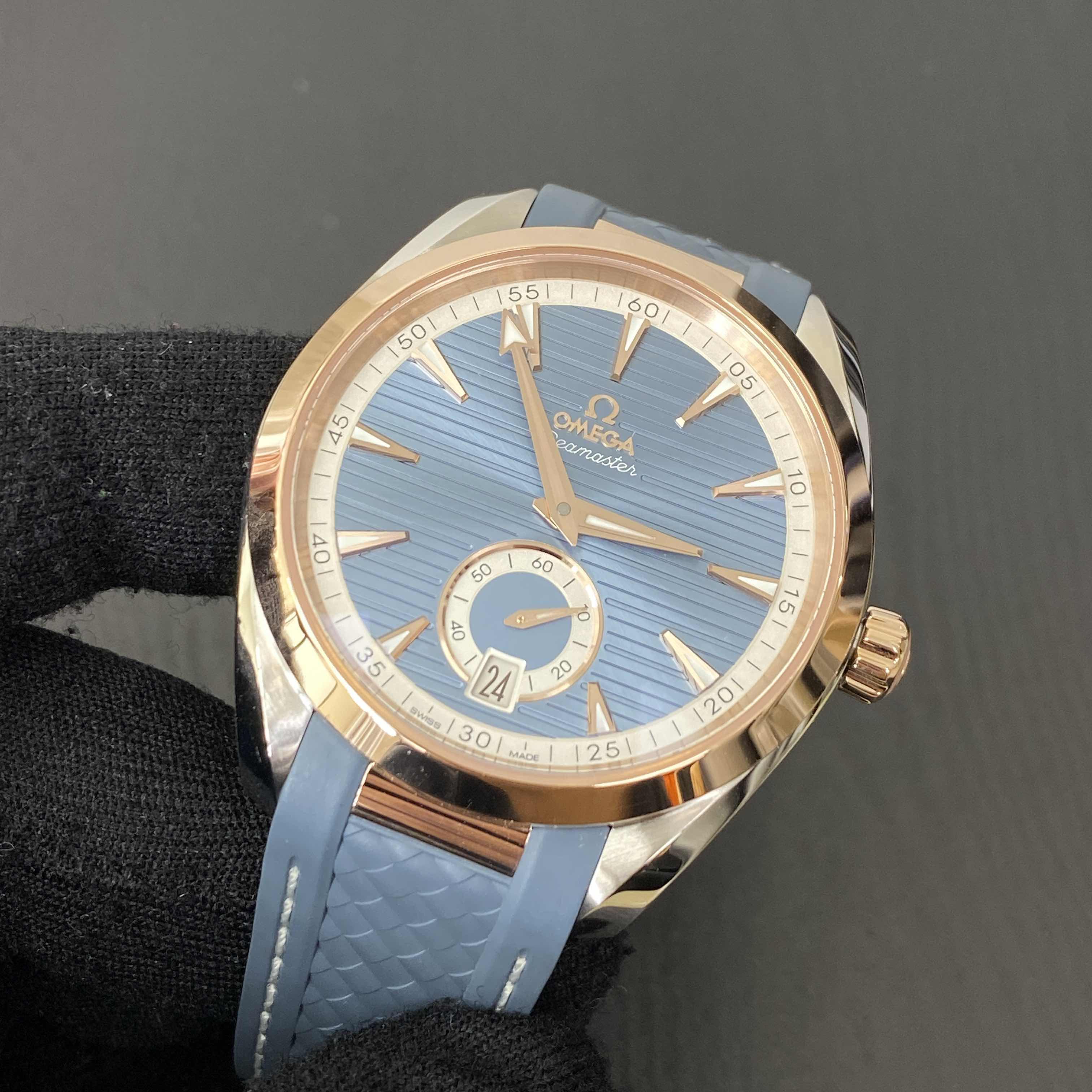 Omega 220.22.41.21.03.001 6
