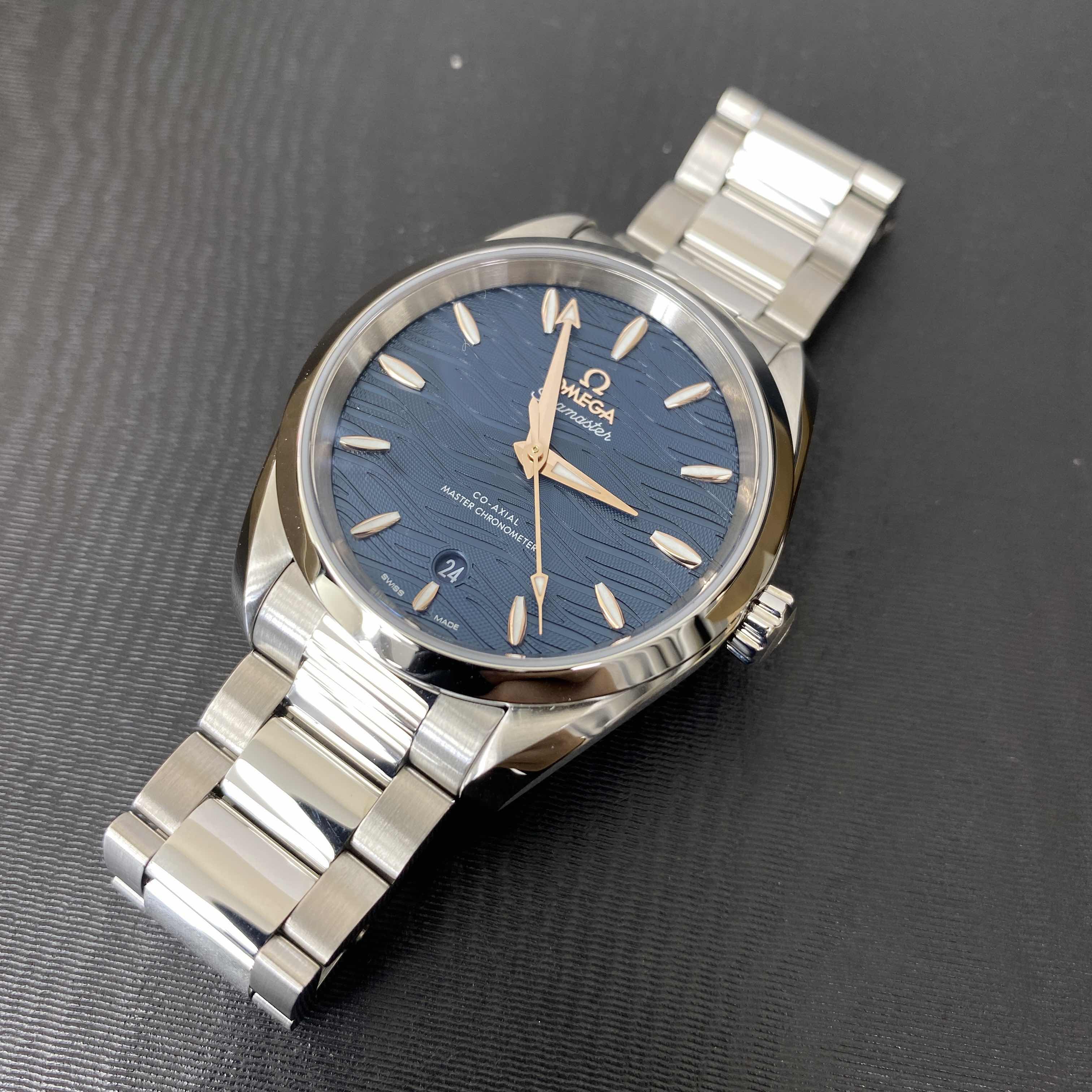 Omega 220.10.38.20.03.002 6