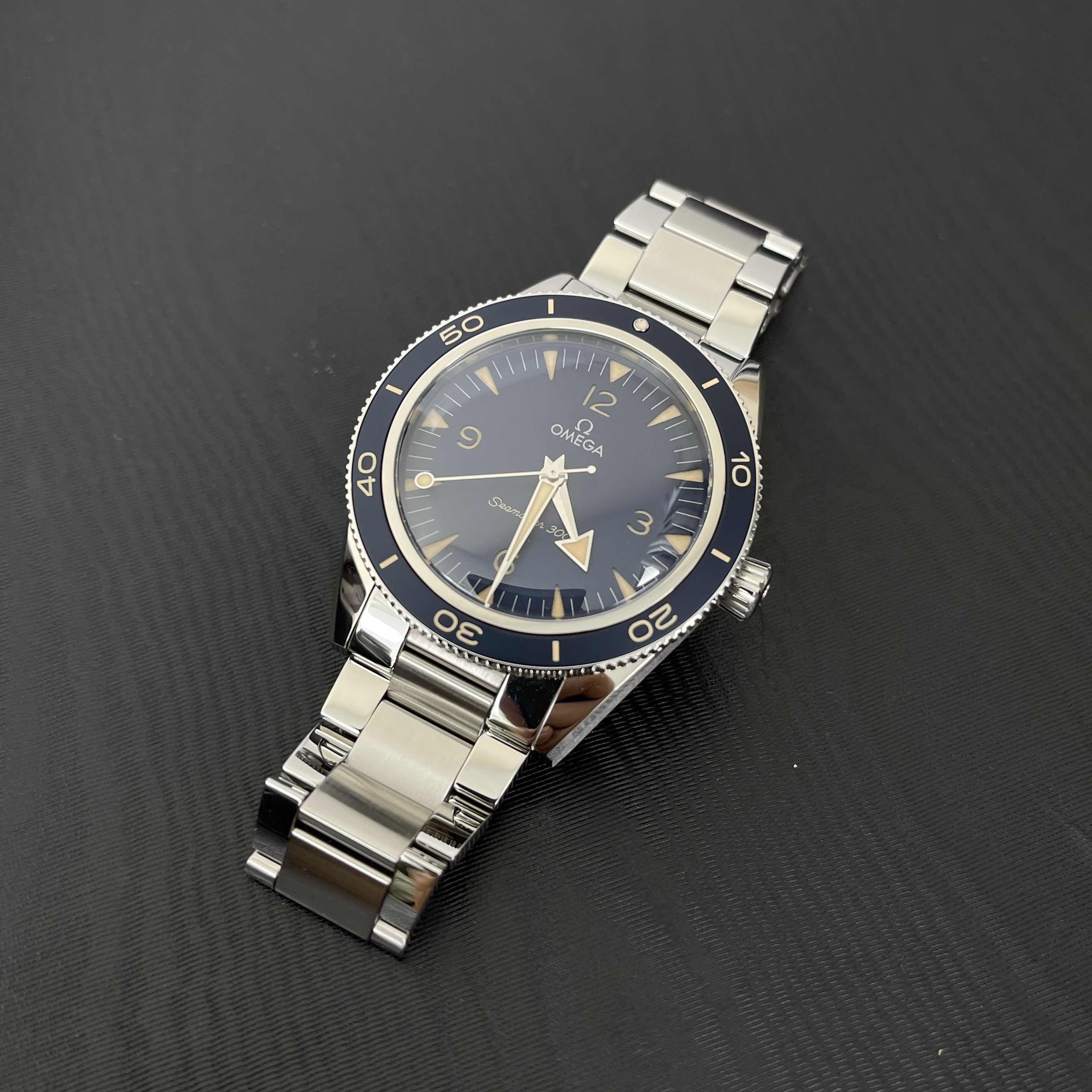 Omega 234.30.41.21.03.001  6