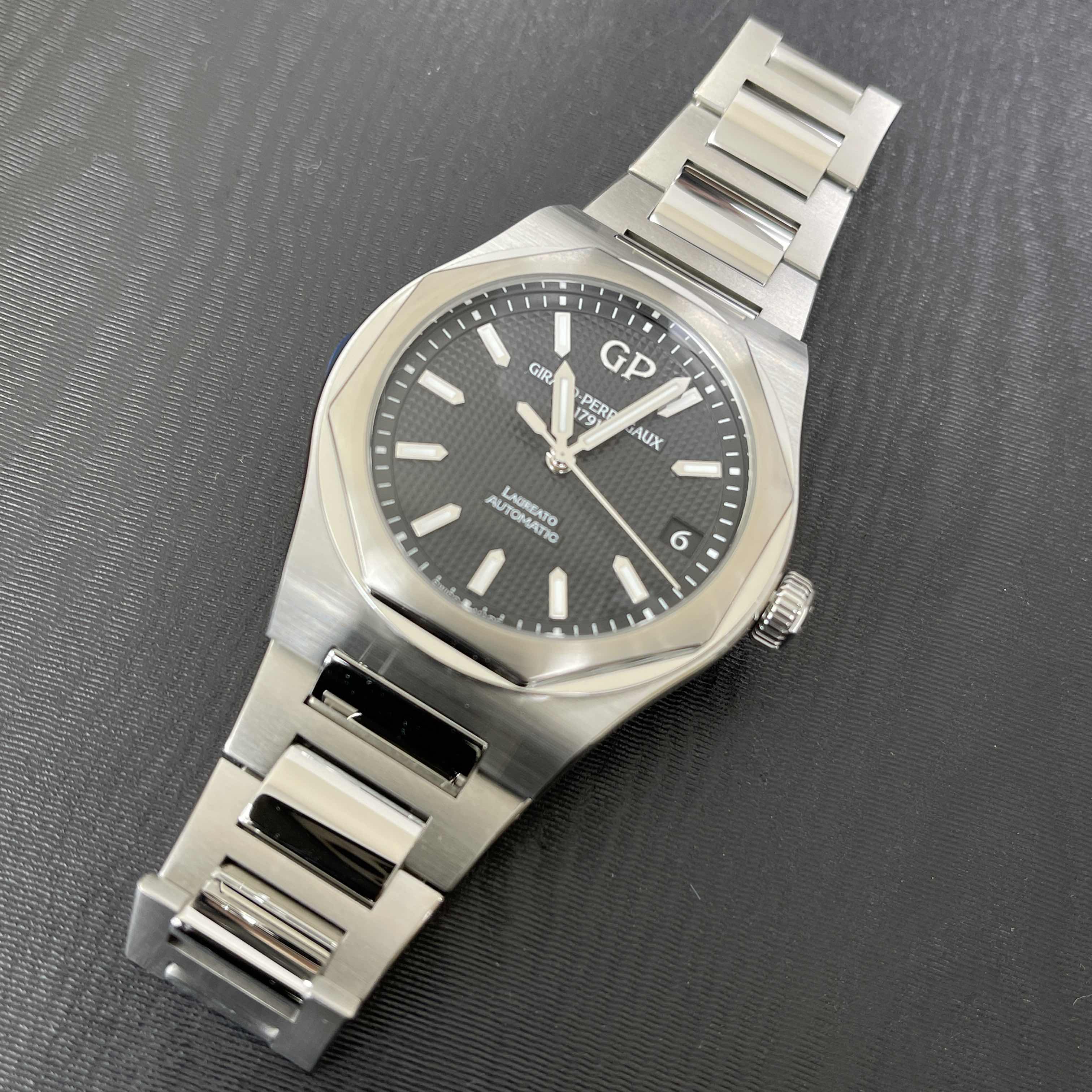 Girard Perregaux 81010-11-634-11A 6