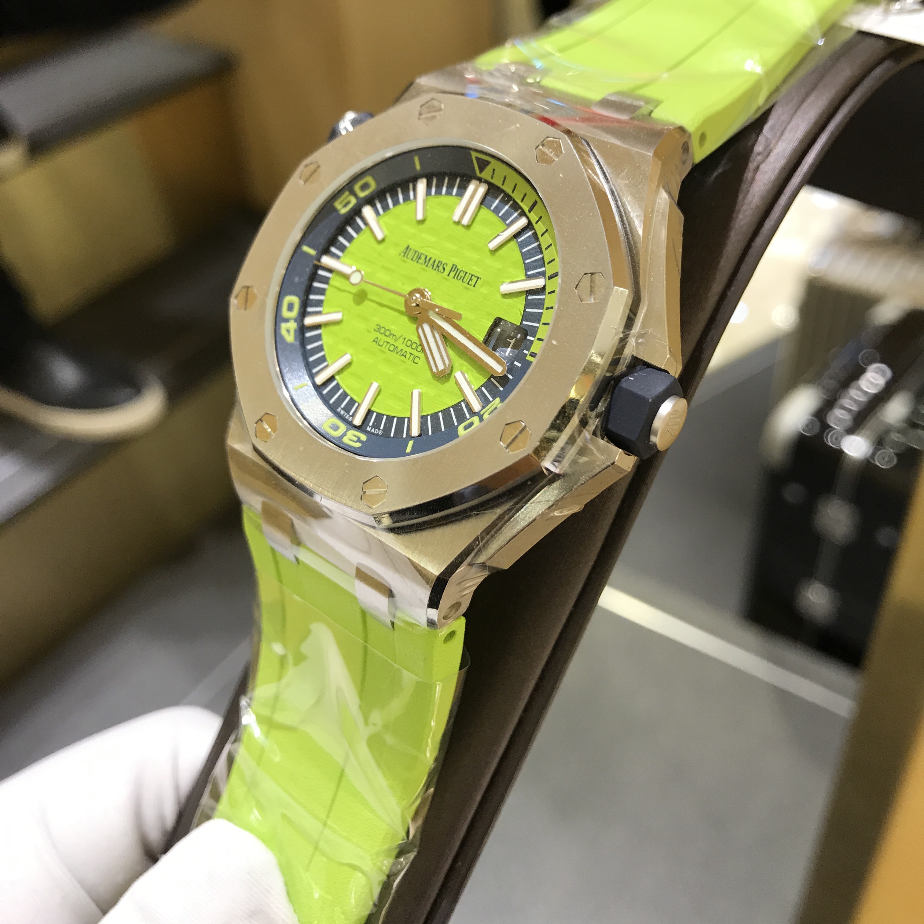 Audemars Piguet 15710ST.OO.A038CA.01 7