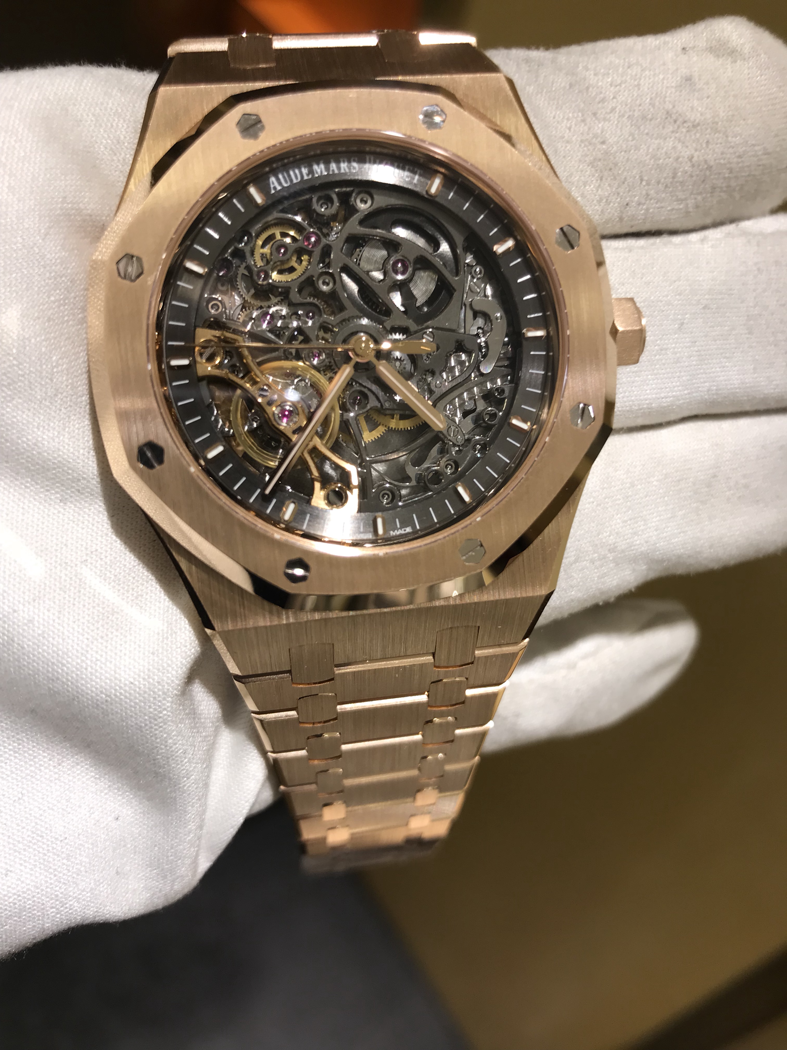 Audemars Piguet 15407OR.OO.1220OR.01  7