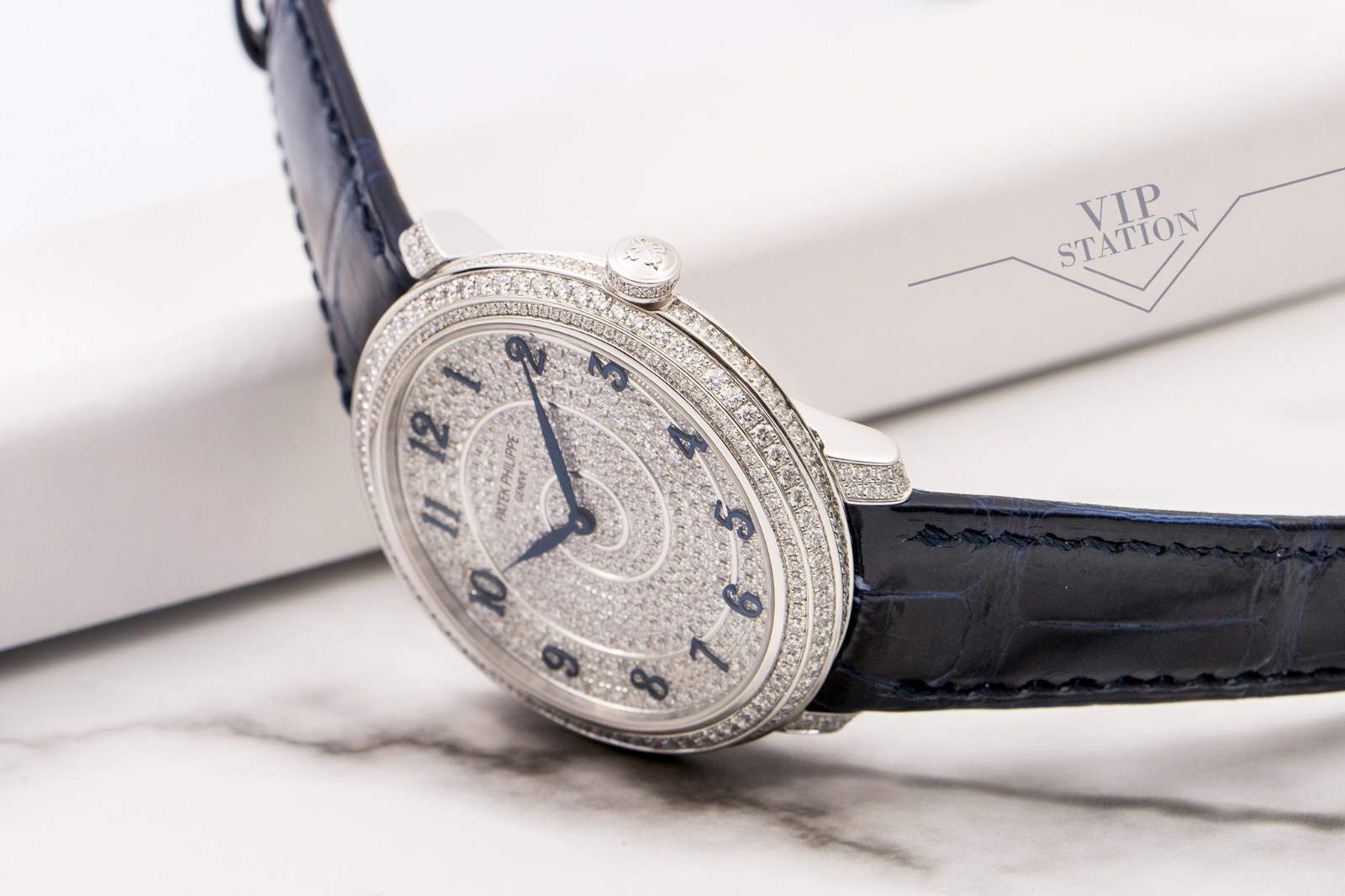 Patek Philippe 4978/400G-001 7