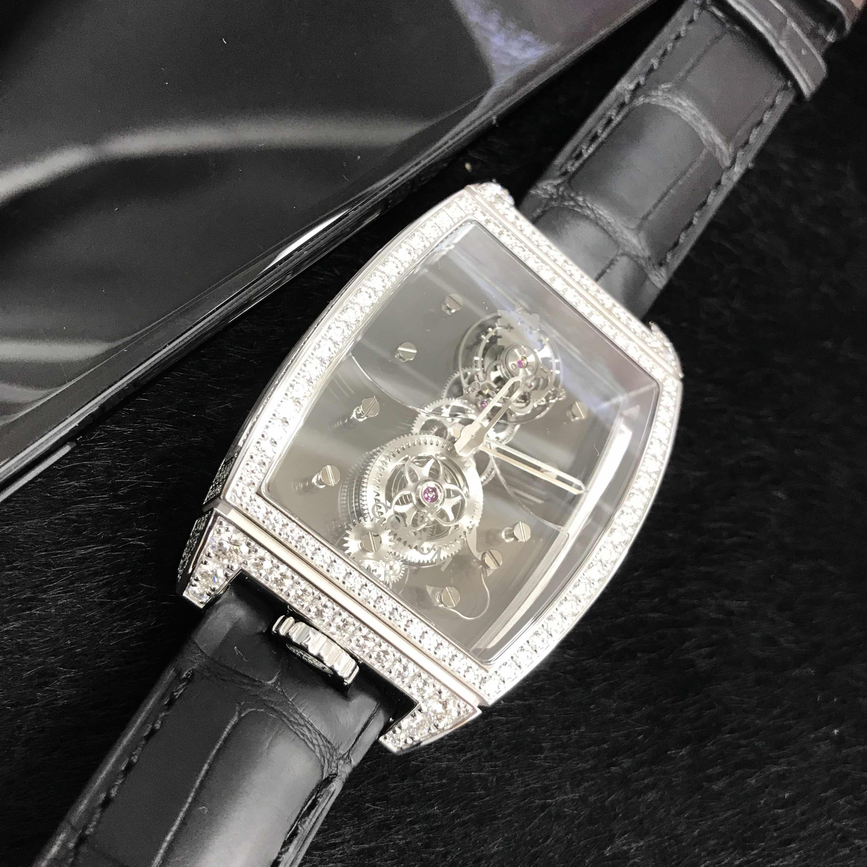 Corum 100.161.69-0F01 0000 7