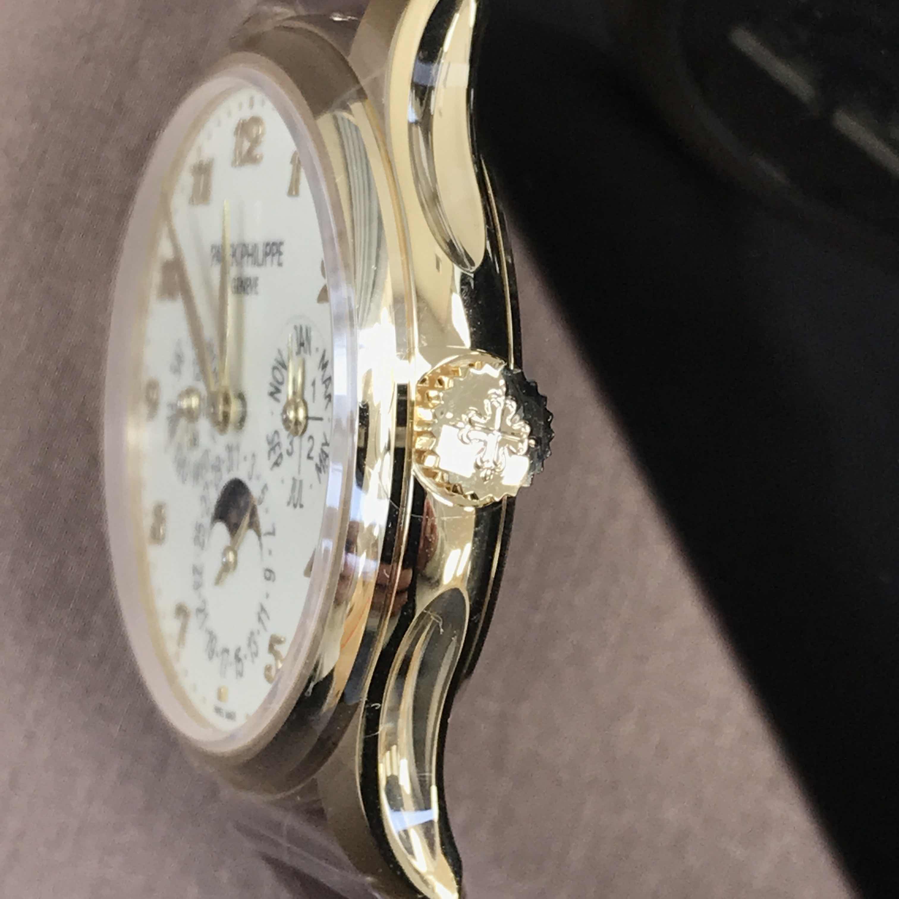 Patek Philippe 5327J-001 7