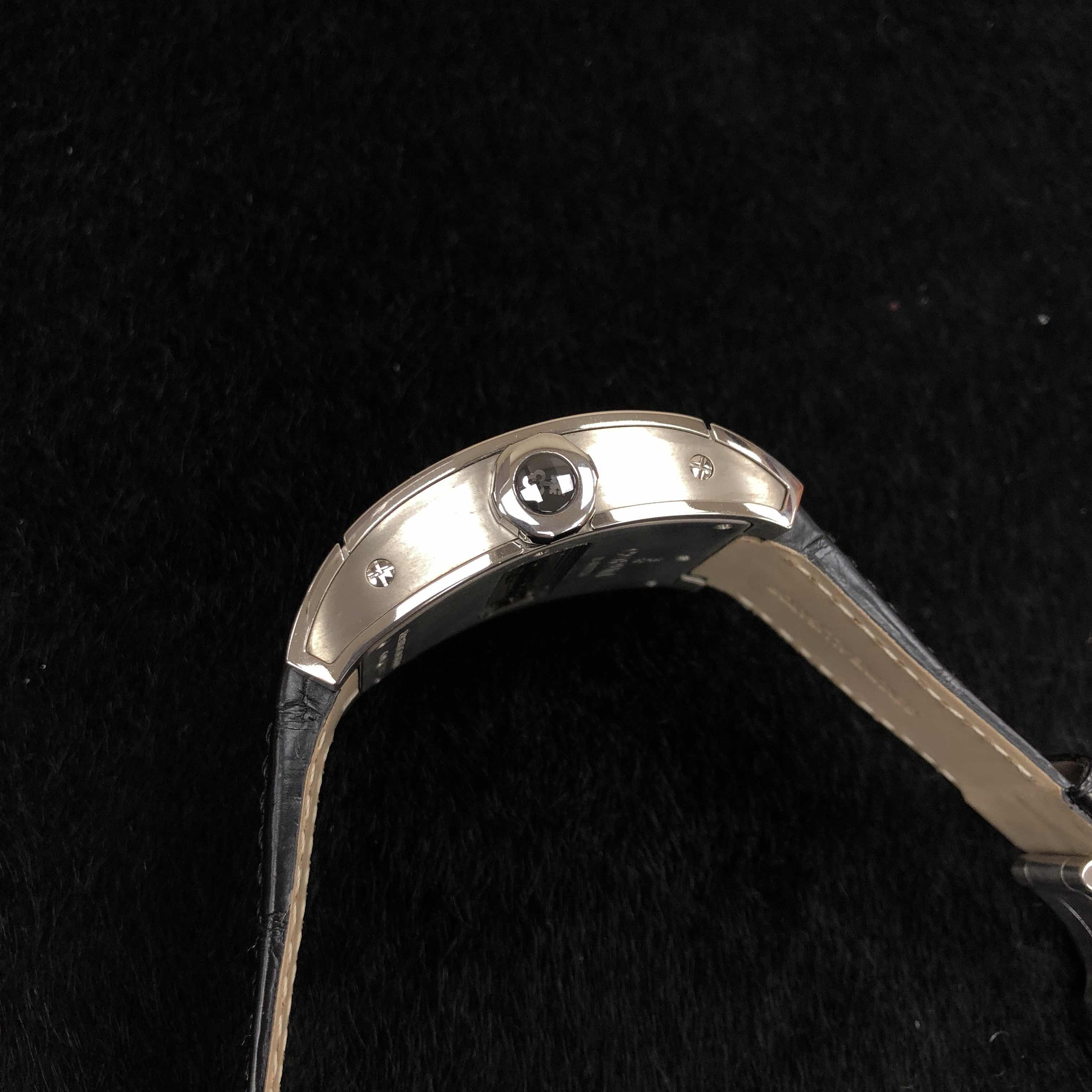 Corum 007.400.04-0F81 0000 7