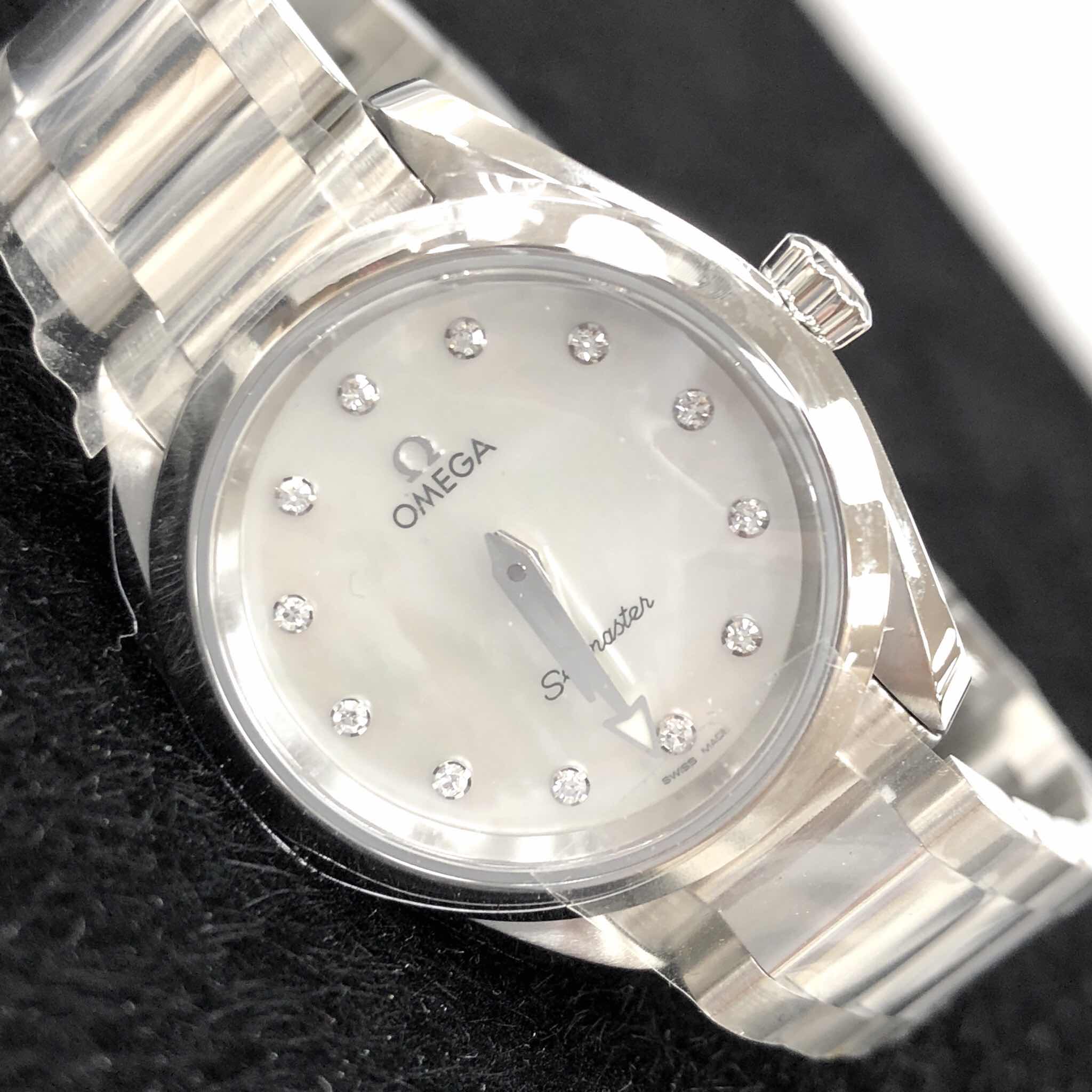 Omega 220.10.28.60.55.001 7