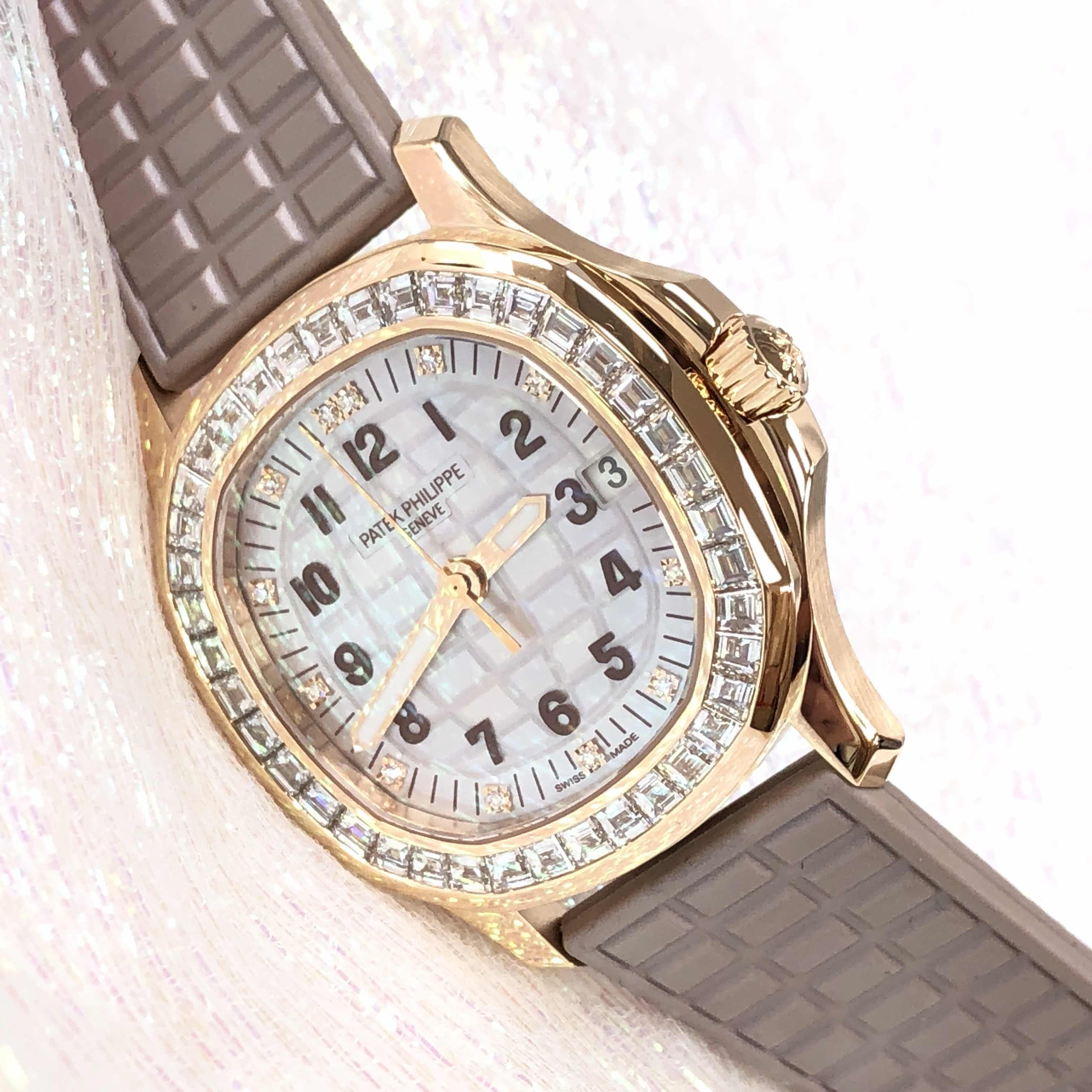 Patek Philippe 5072R-001 7
