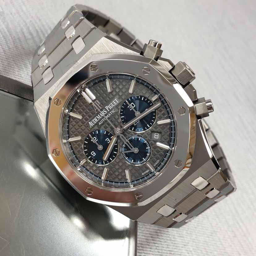 Audemars Piguet 26331IP.OO.1220IP.01 7