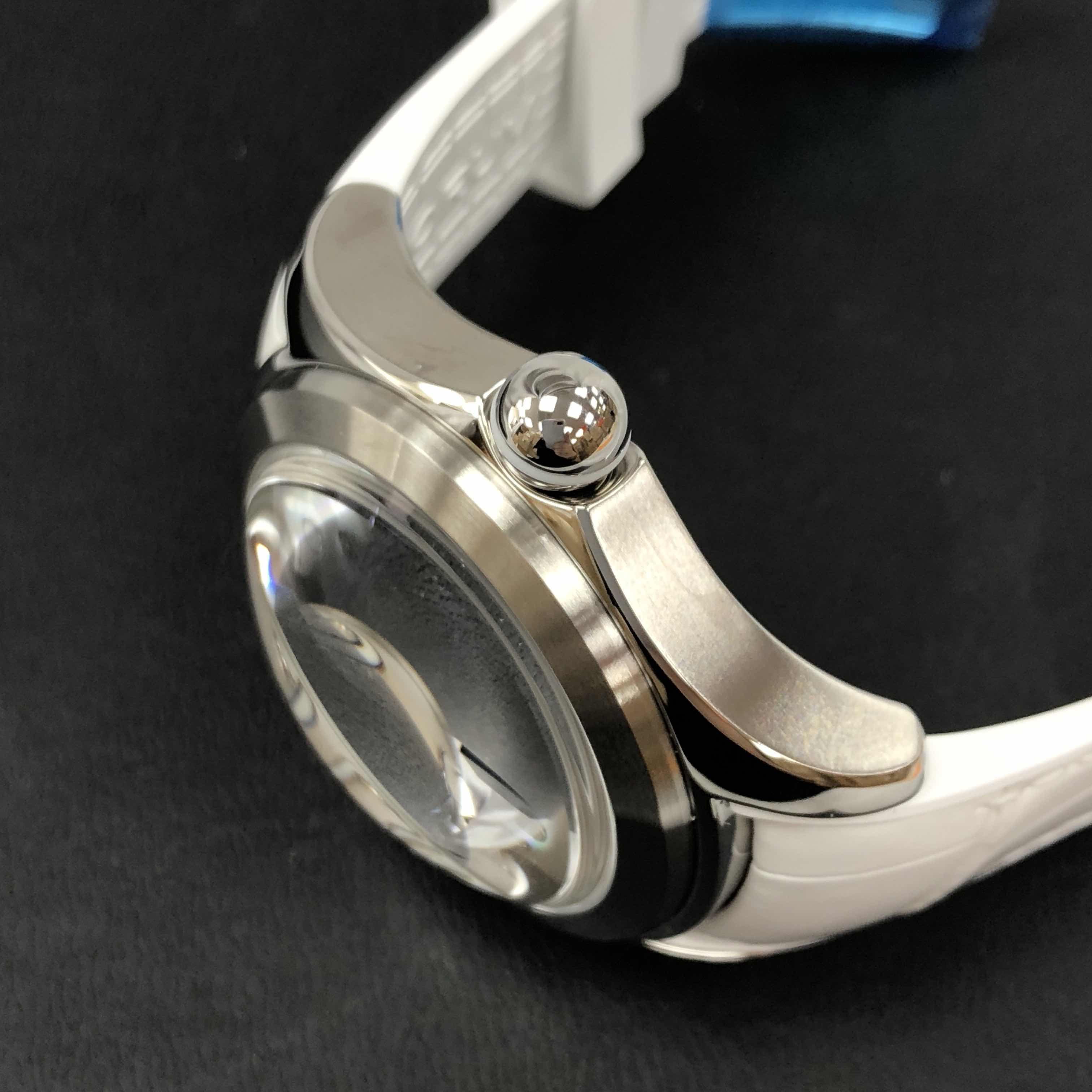 Corum 295.100.20/0009 PN04 7