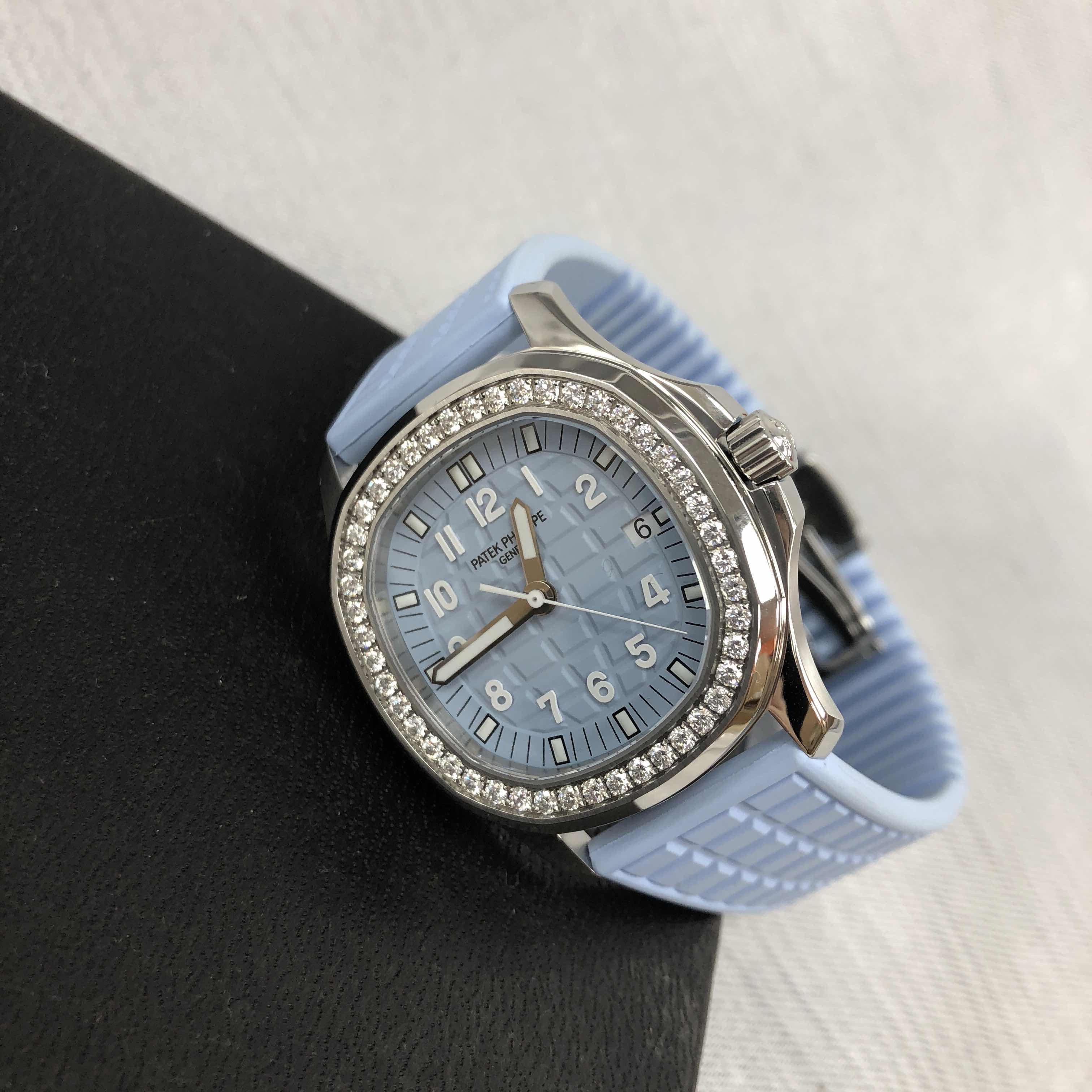 Patek Philippe 5067A-017 7