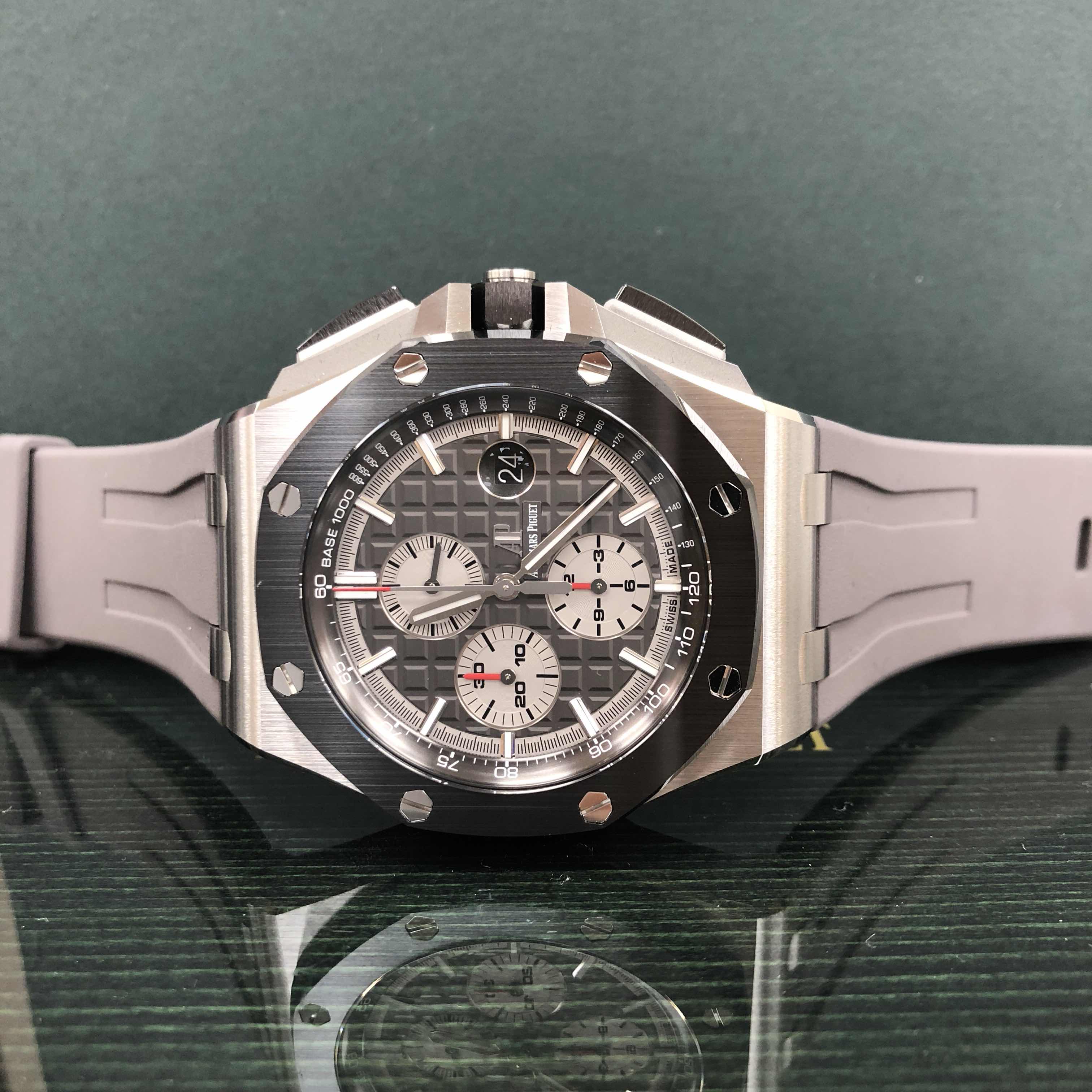 Audemars Piguet 26400IO.OO.A004CA.01  7