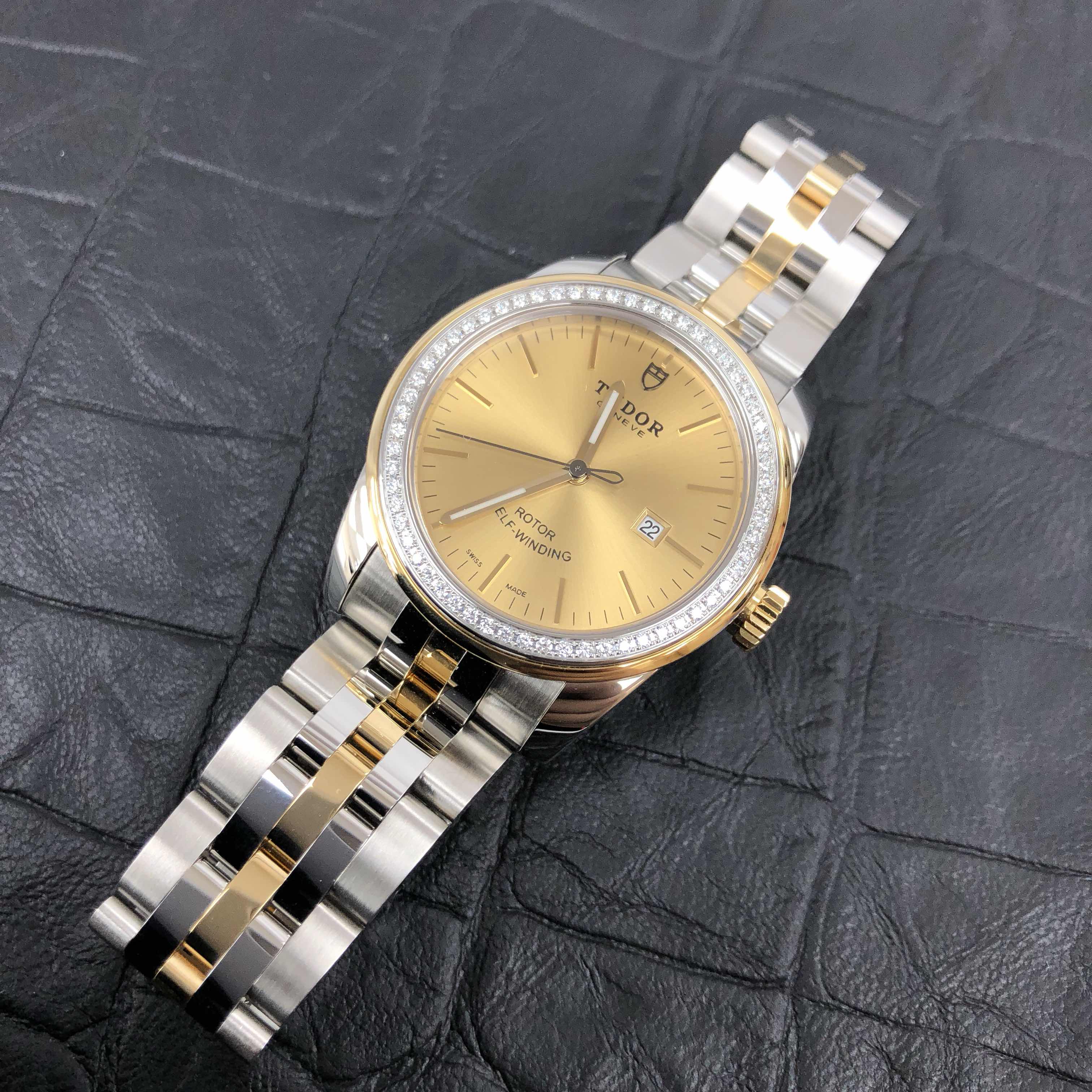 Tudor 53023-D-68033-CH 7