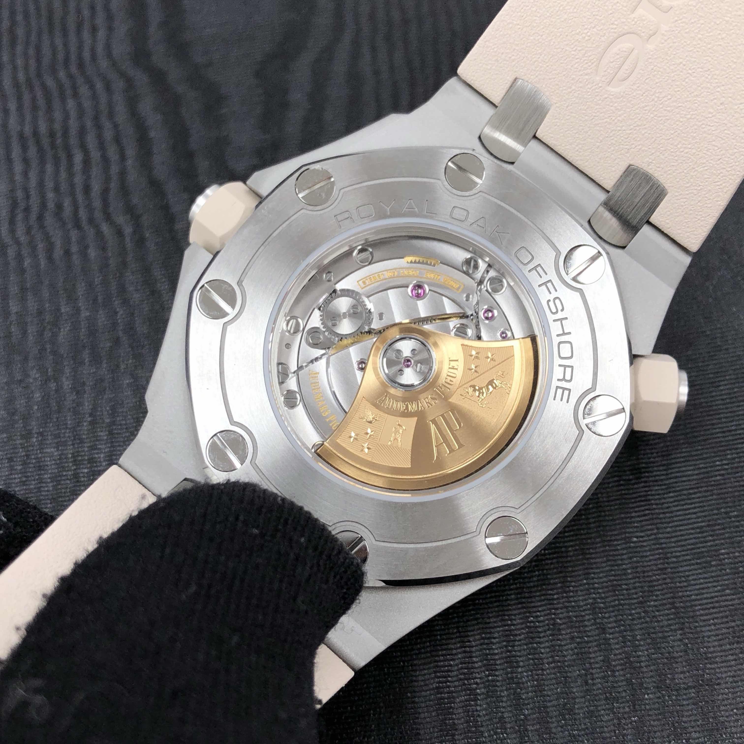 Audemars Piguet 15710ST.OO.A085CA.01 7