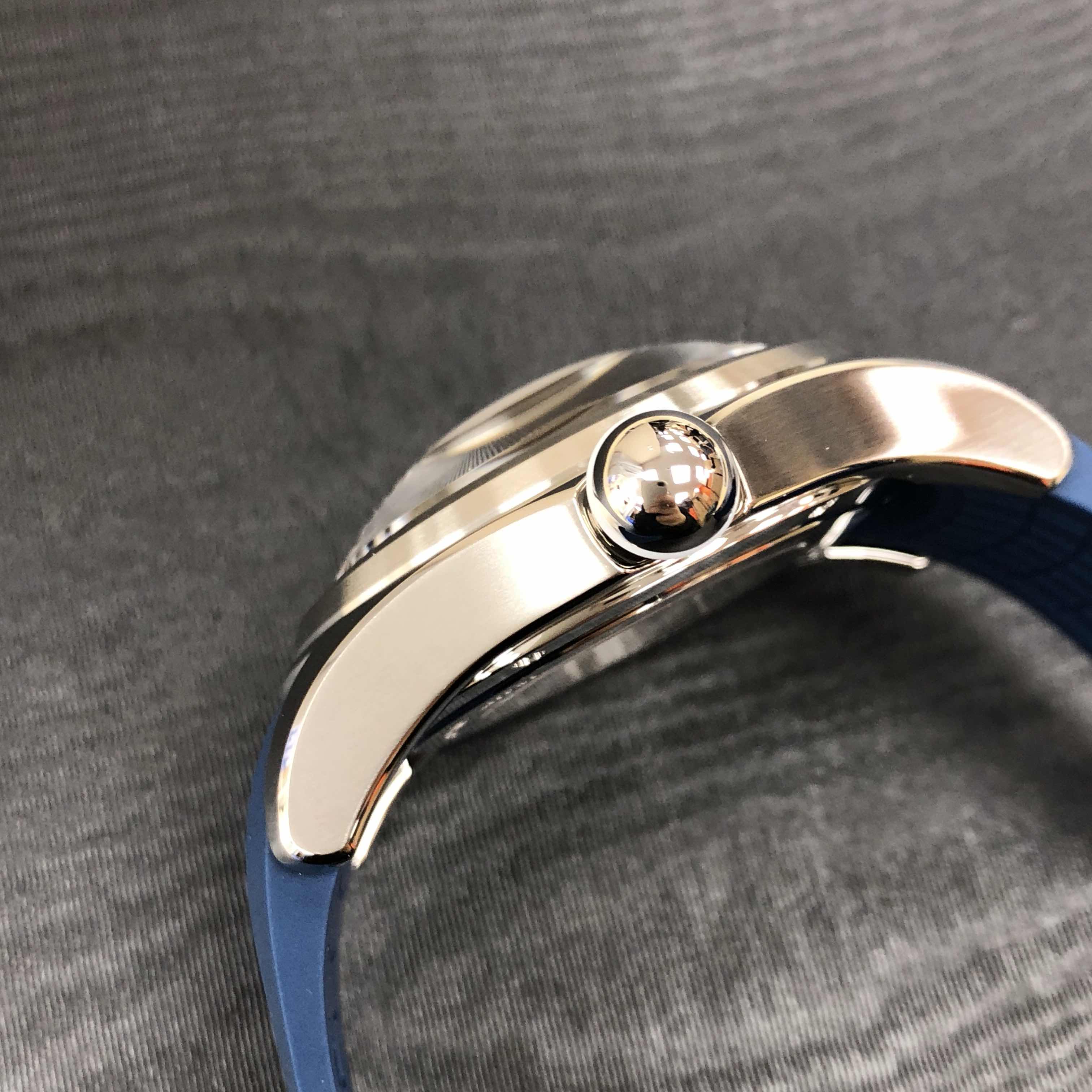 Corum 082.310.20/0373 OR01 7