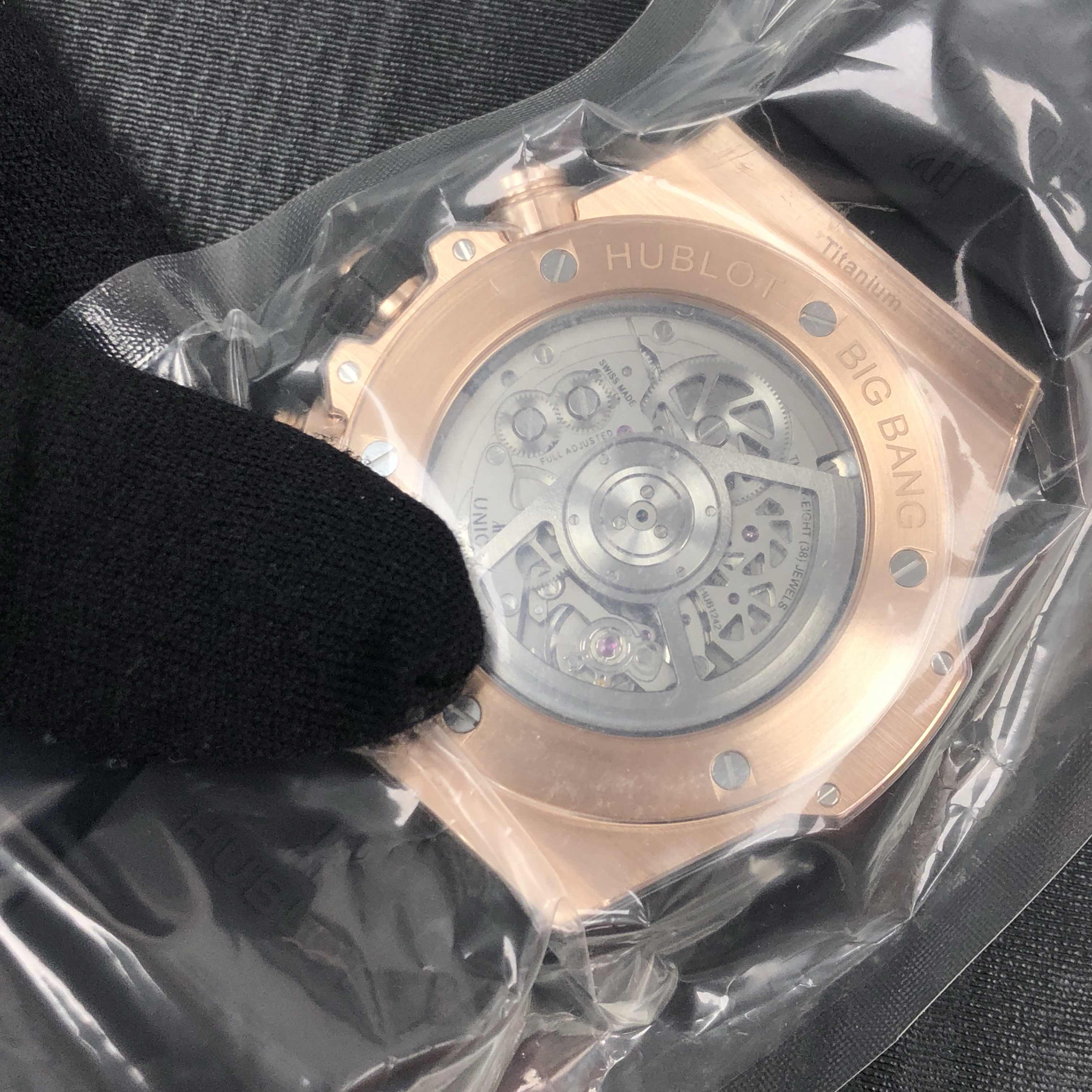 Hublot 411.OM.1180.RX  7