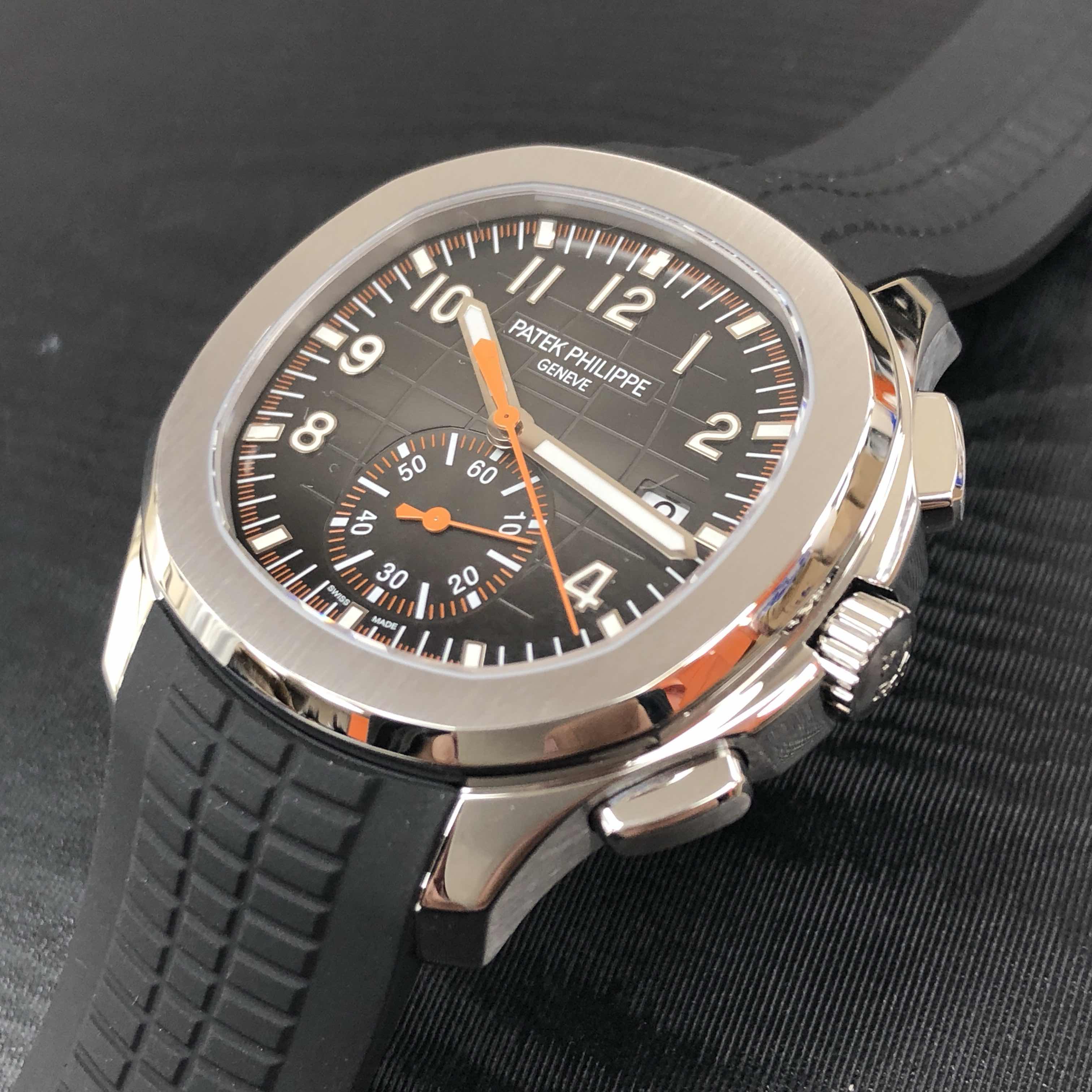 Patek Philippe 5968A-001 7