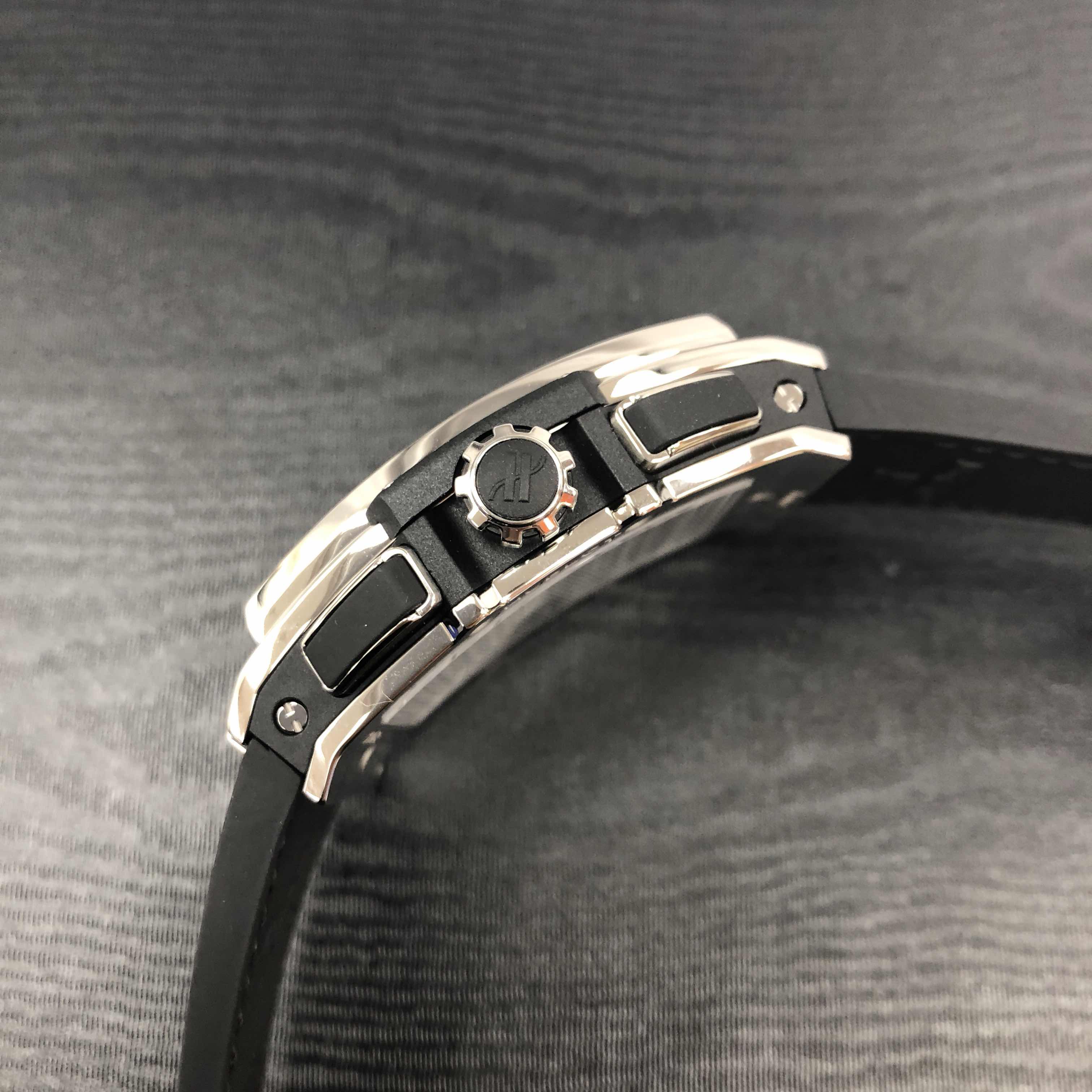 Hublot 601.NX.0173.LR.1704 7