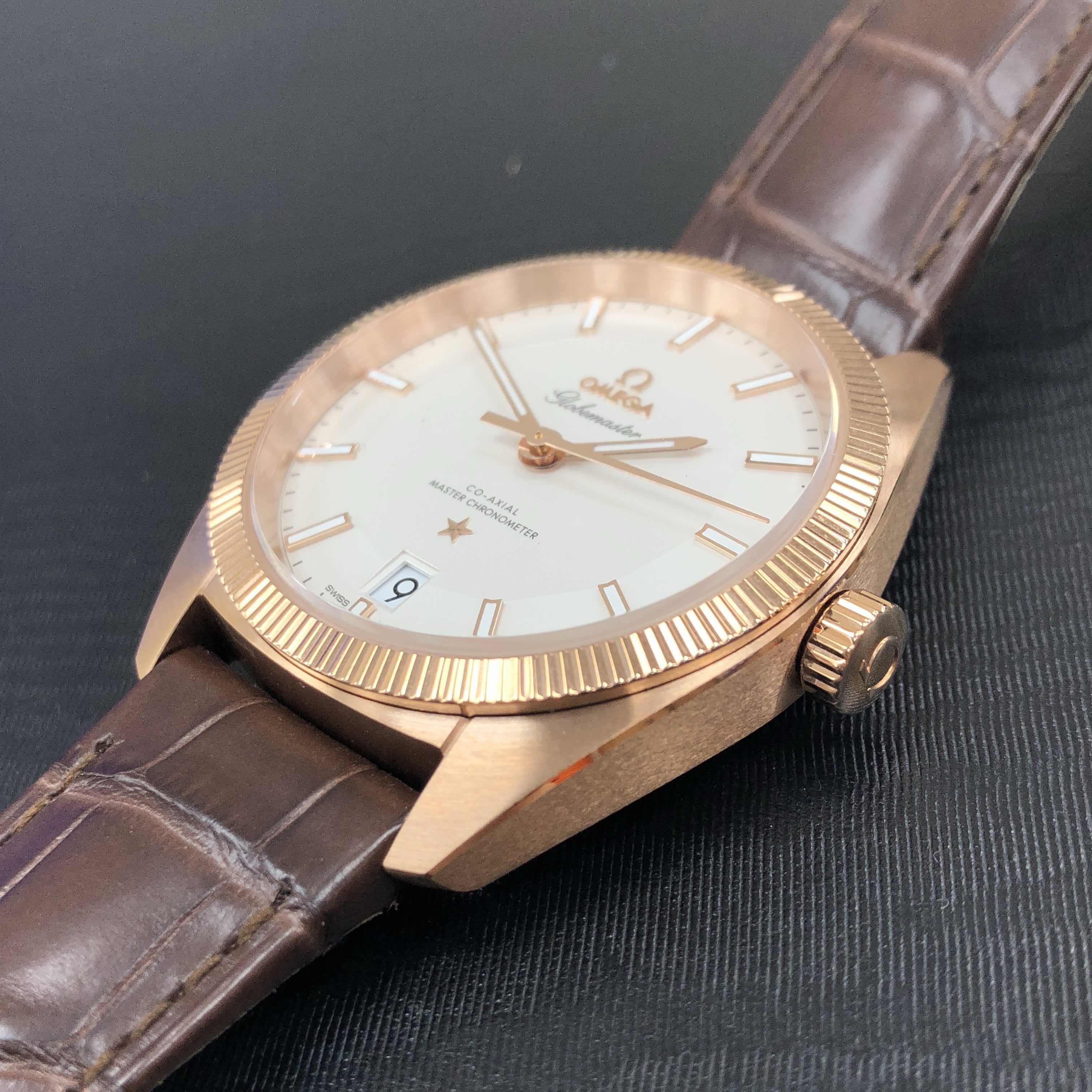 Omega 130.53.39.21.02.001 7