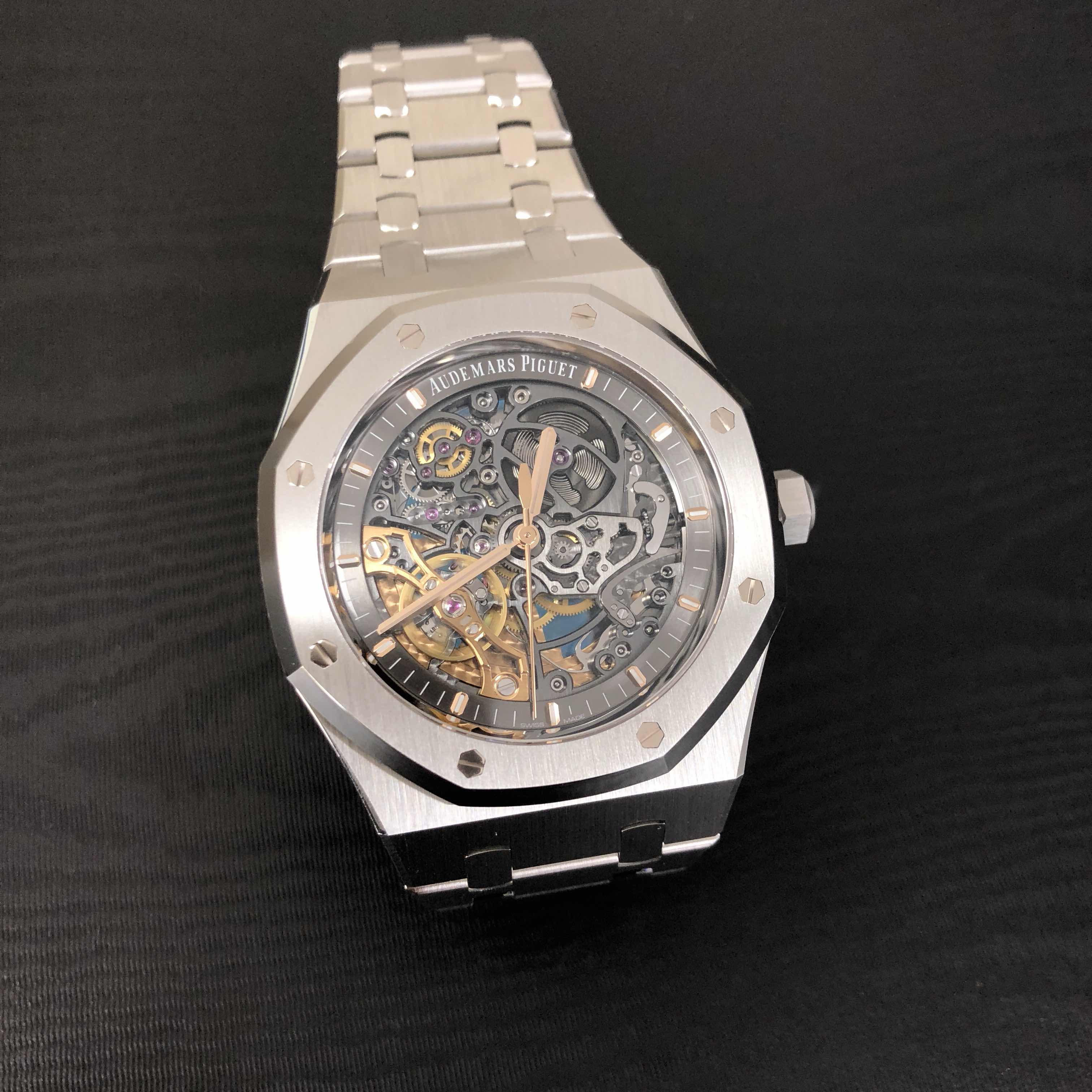 Audemars Piguet 15407ST.OO.1220ST.01 7