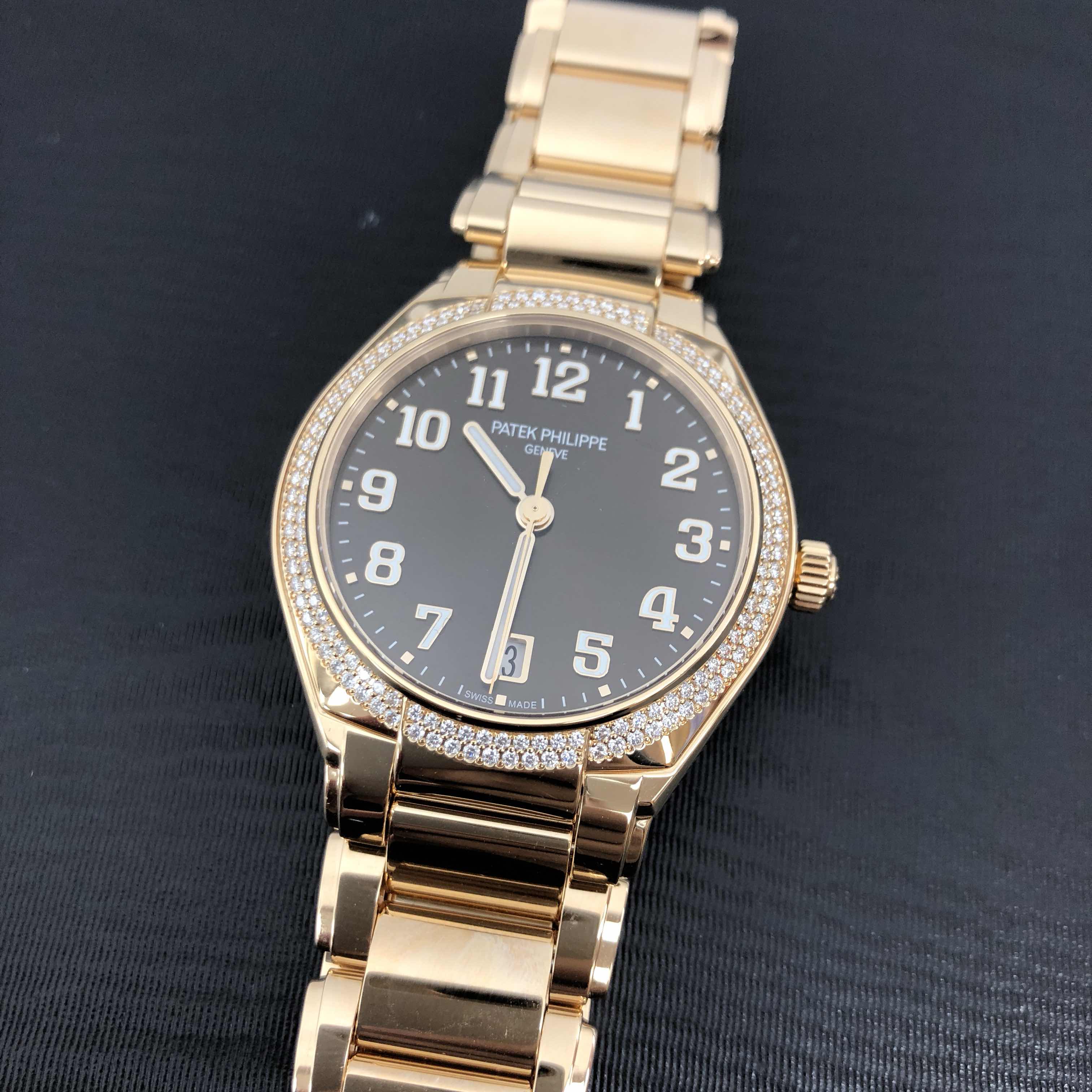 Patek Philippe 7300-1200R-001 7