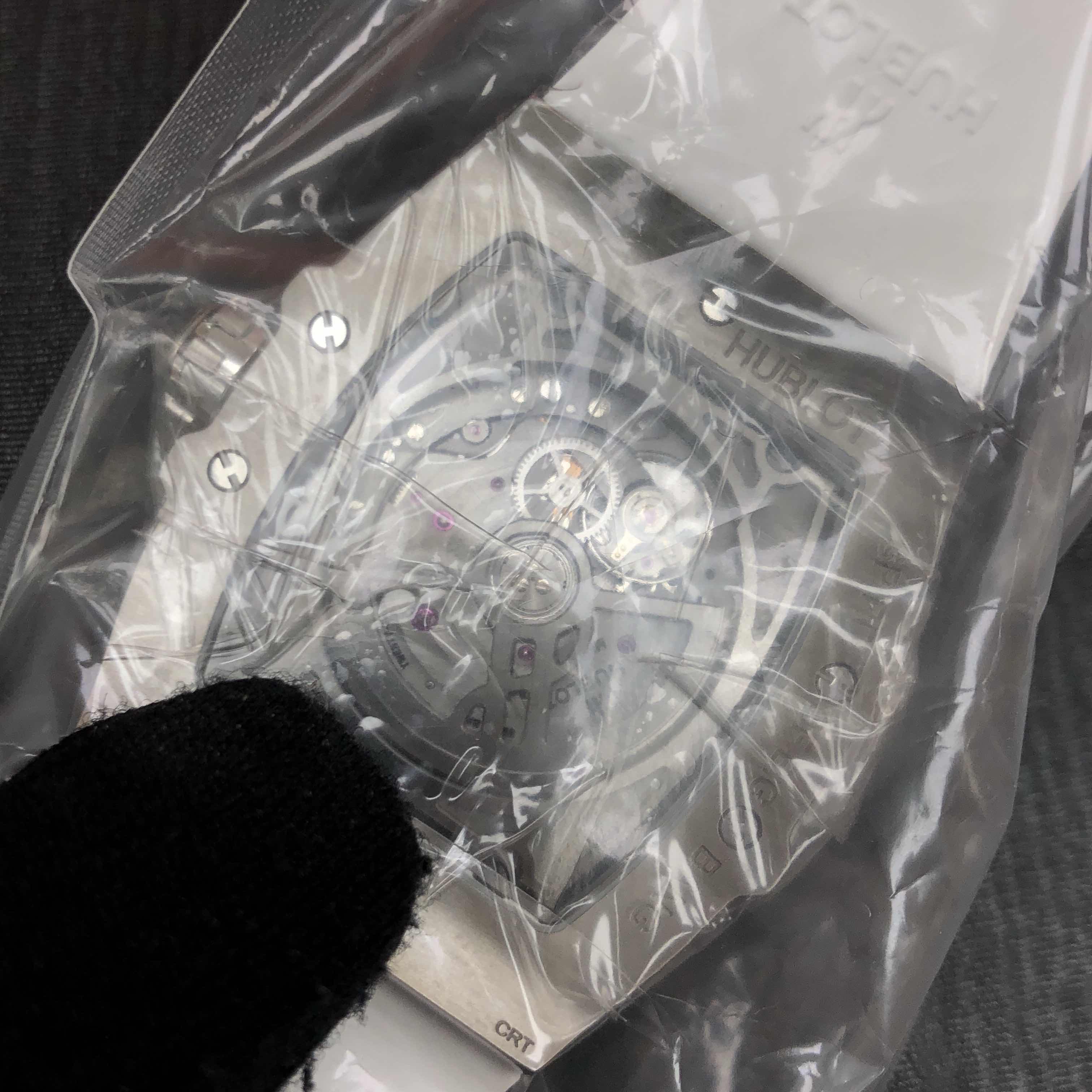 Hublot 647.NE.2070.RW.1204 7