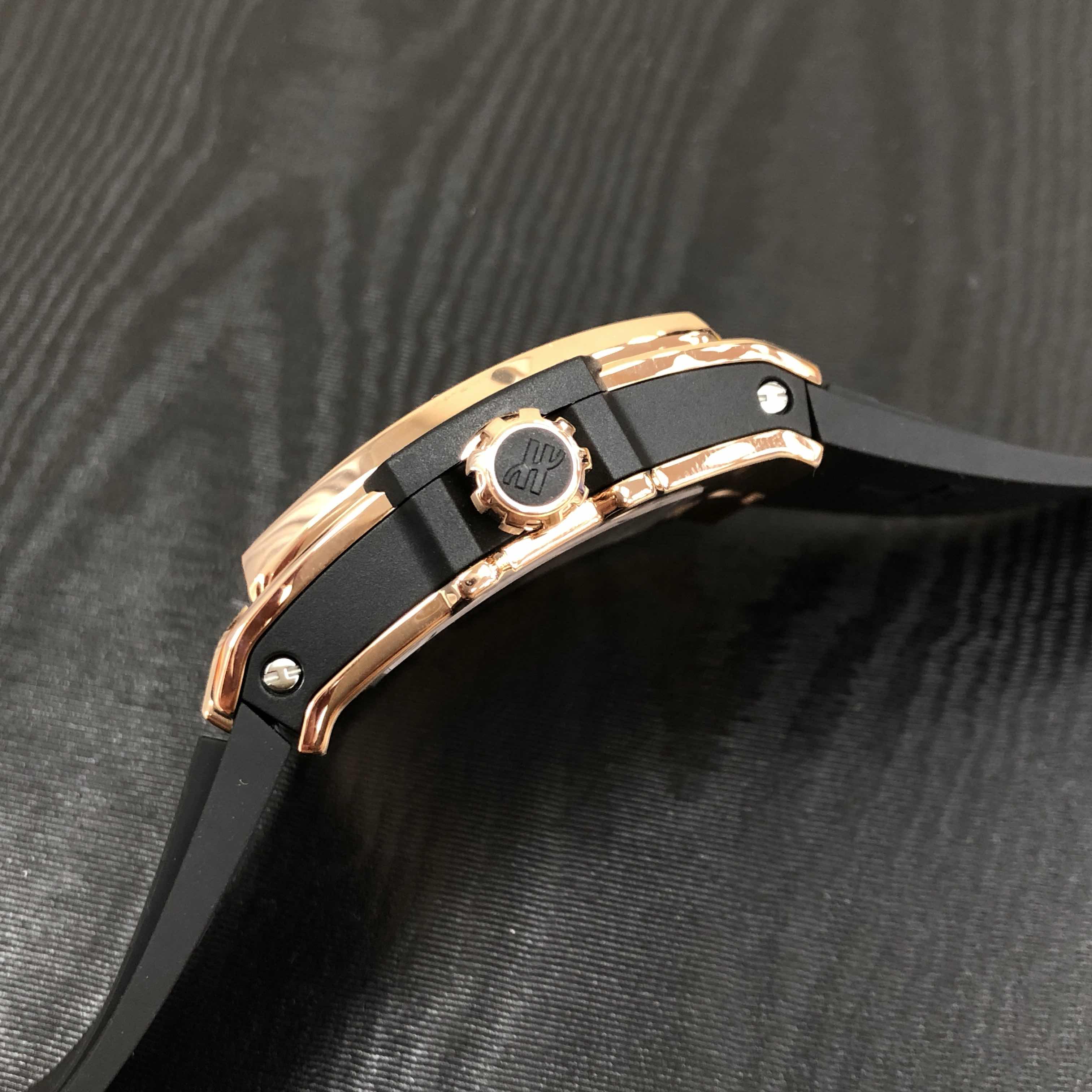 Hublot 665.OX.1180.RX.1204 7