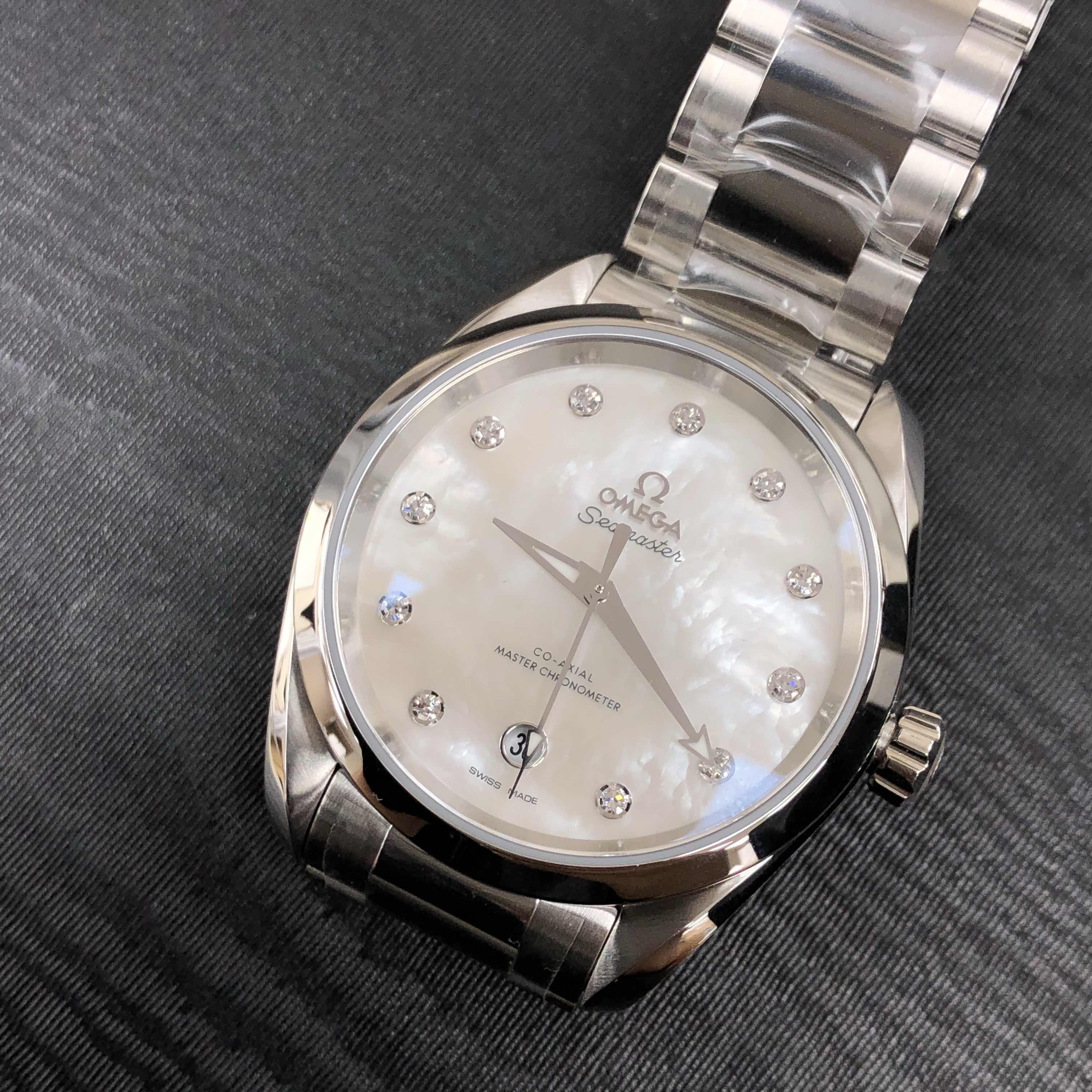 Omega 220.10.38.20.55.001 7