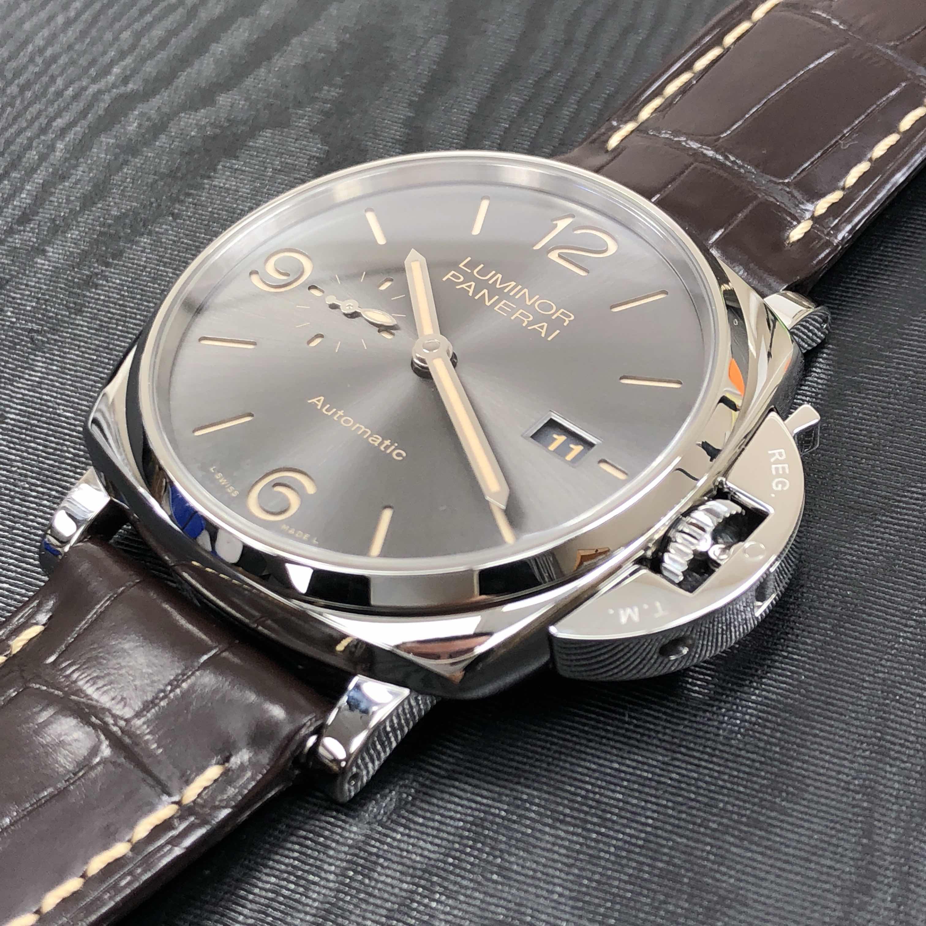 Panerai PAM00943  7