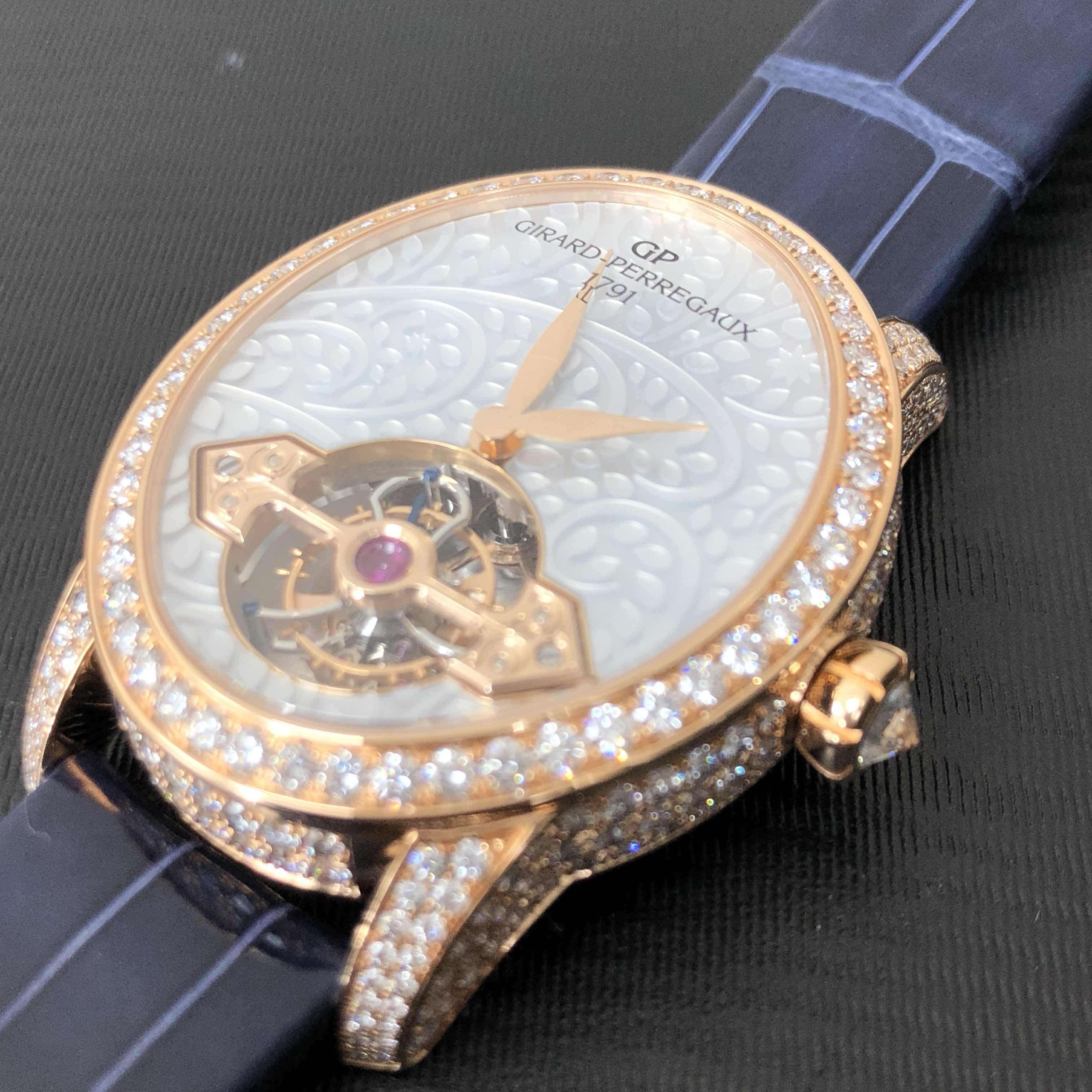 Girard Perregaux 99490D52P706-CK6A 7