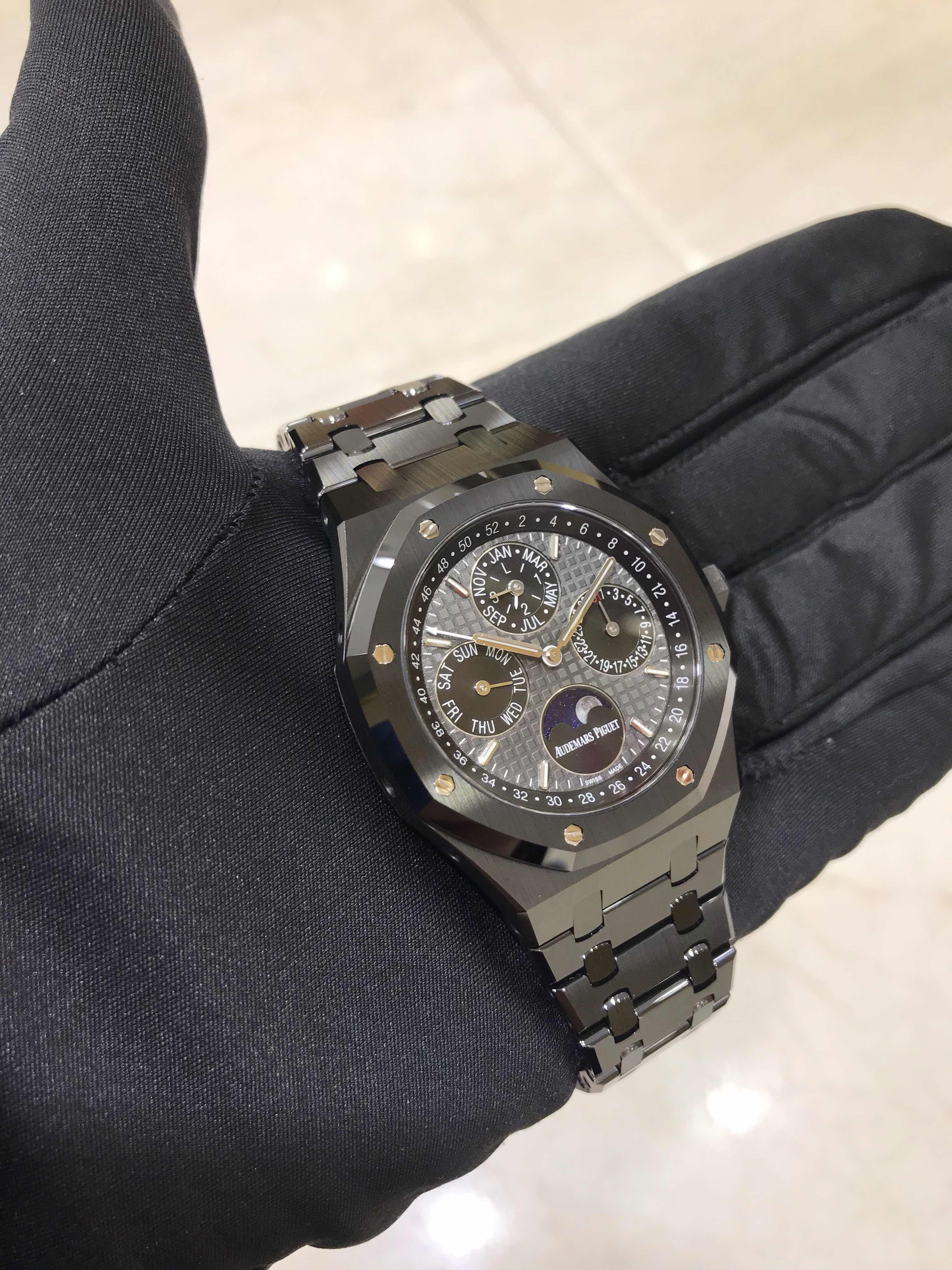 Audemars Piguet 26579CE.OO.1225CE.01 7