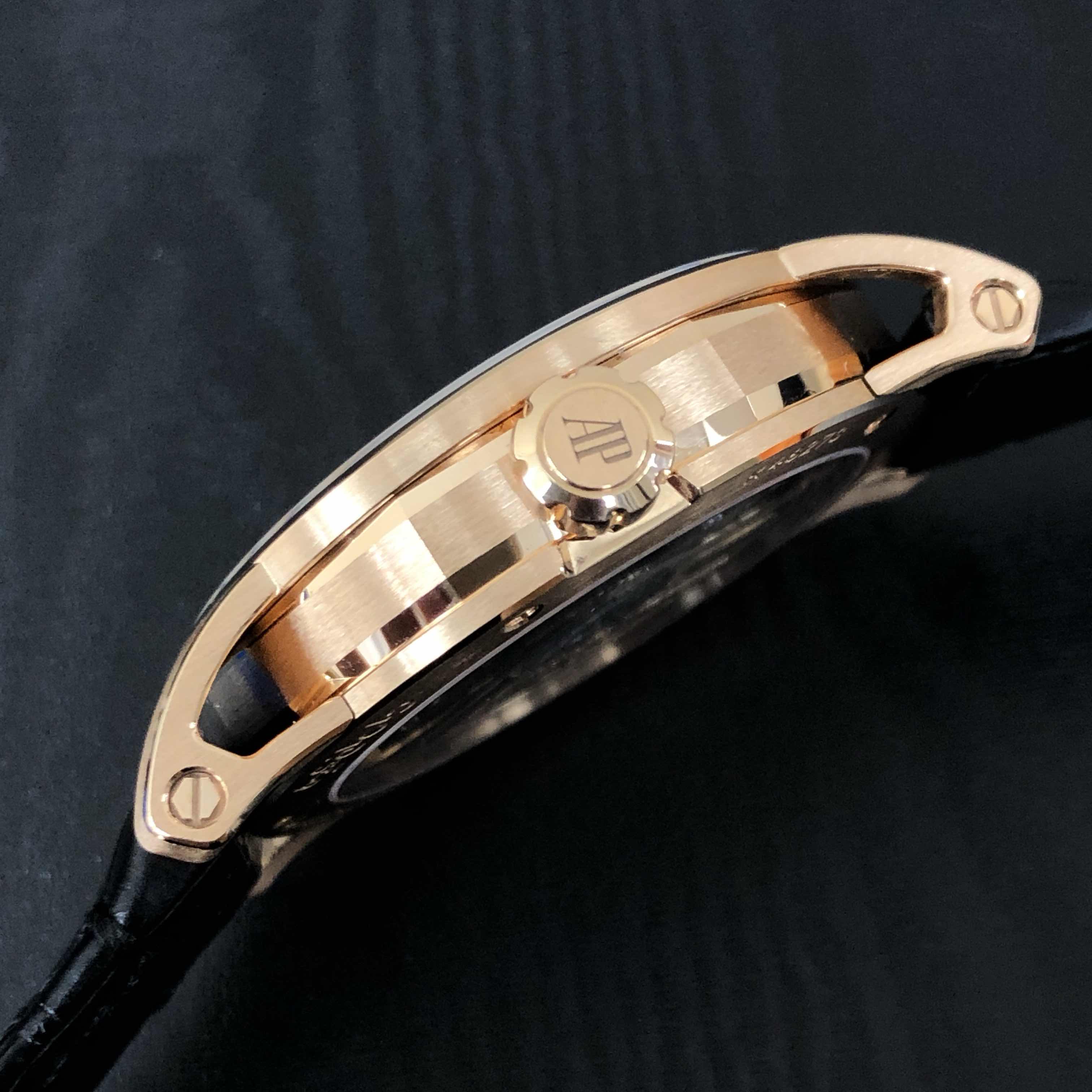 Audemars Piguet 15210OR.OO.A002CR.01 7