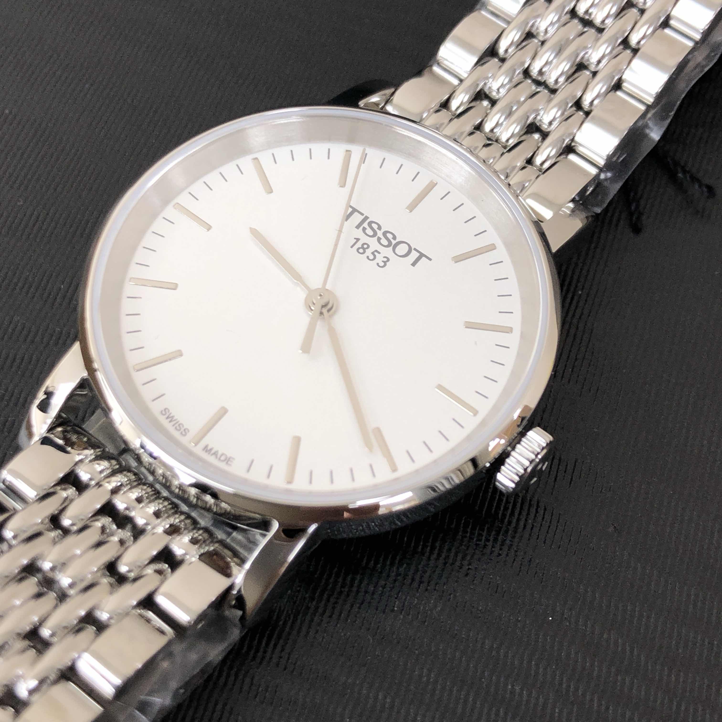 Tissot T109.210.11.031.00 7