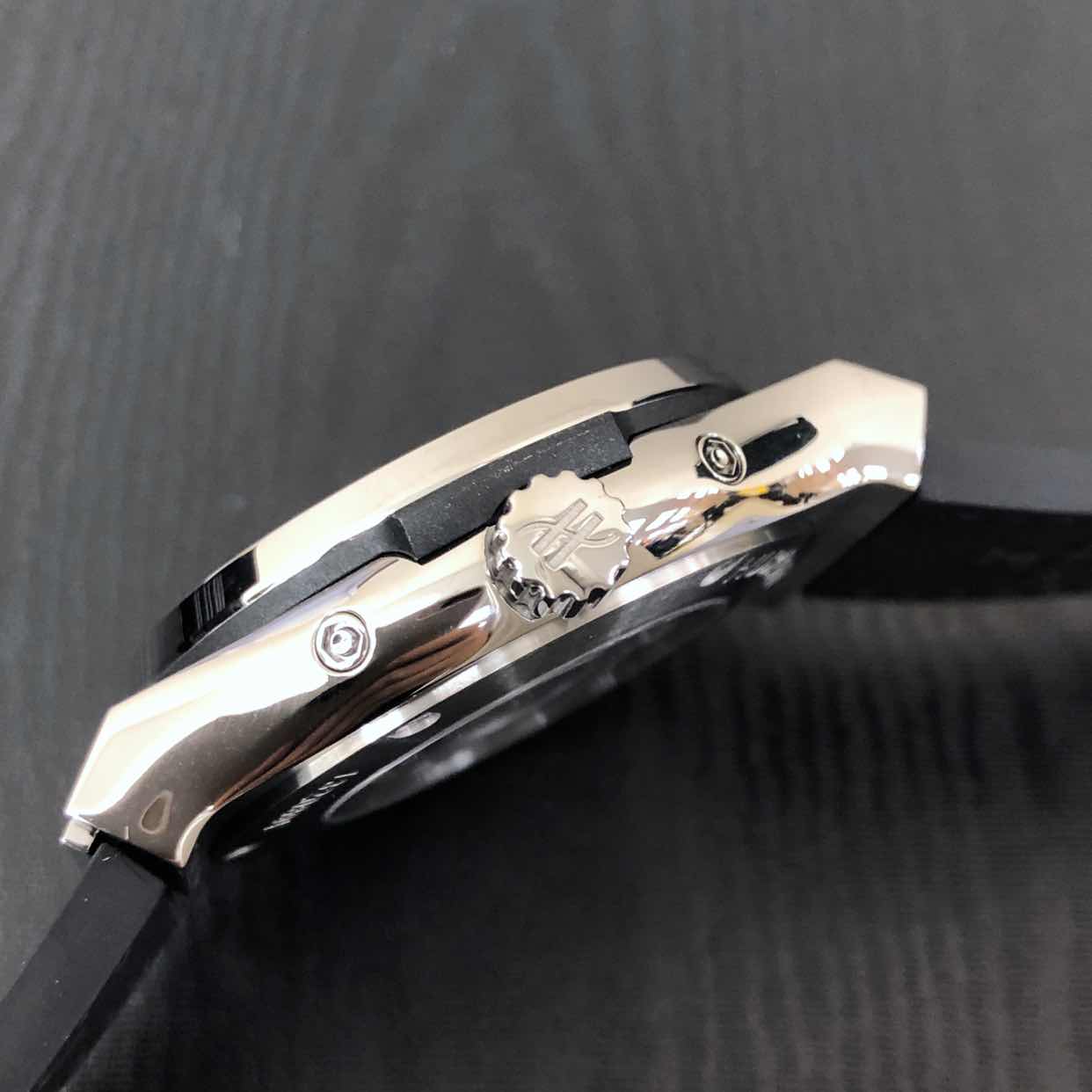 Hublot 547.NX.0170.LR 7